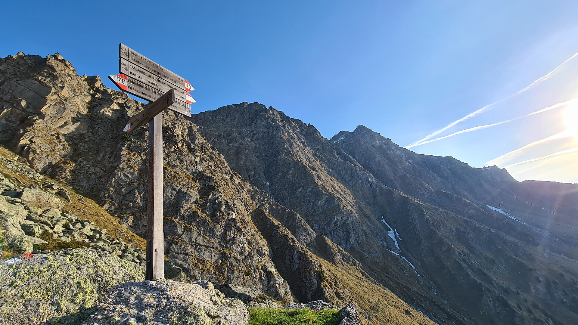 Escursione circolare alla vetta della Sattelspitze (2428 m) - Merano e dintorni - #5 - suedtirol.info