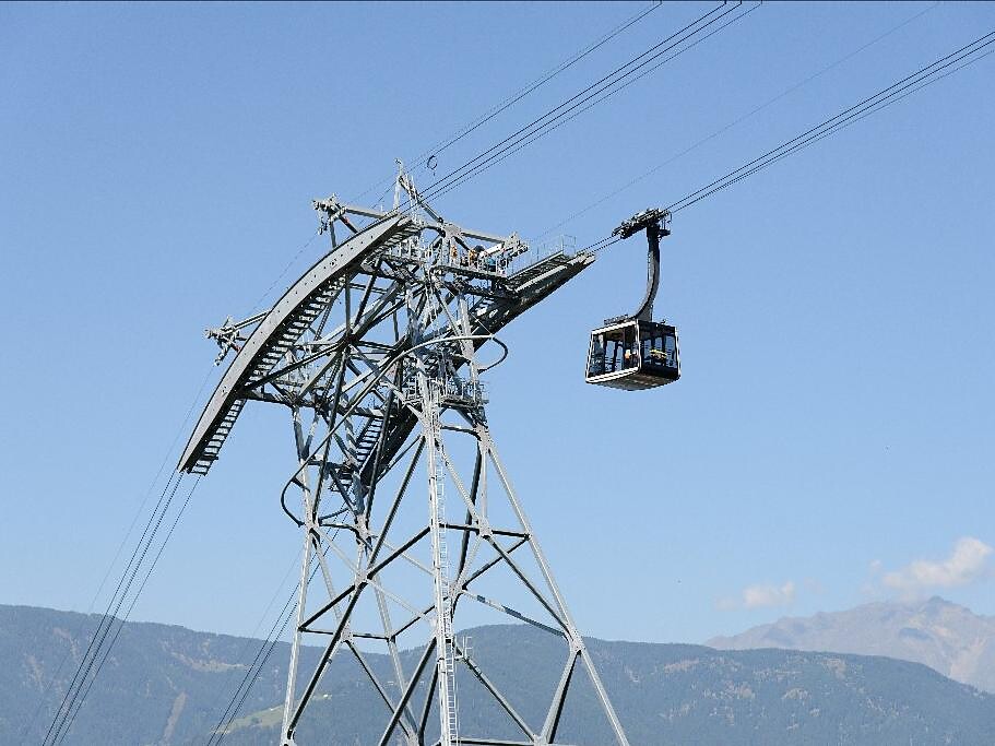 Seilbahn Burgstall/Vöran - Meran und Umgebung - #1 - suedtirol.info