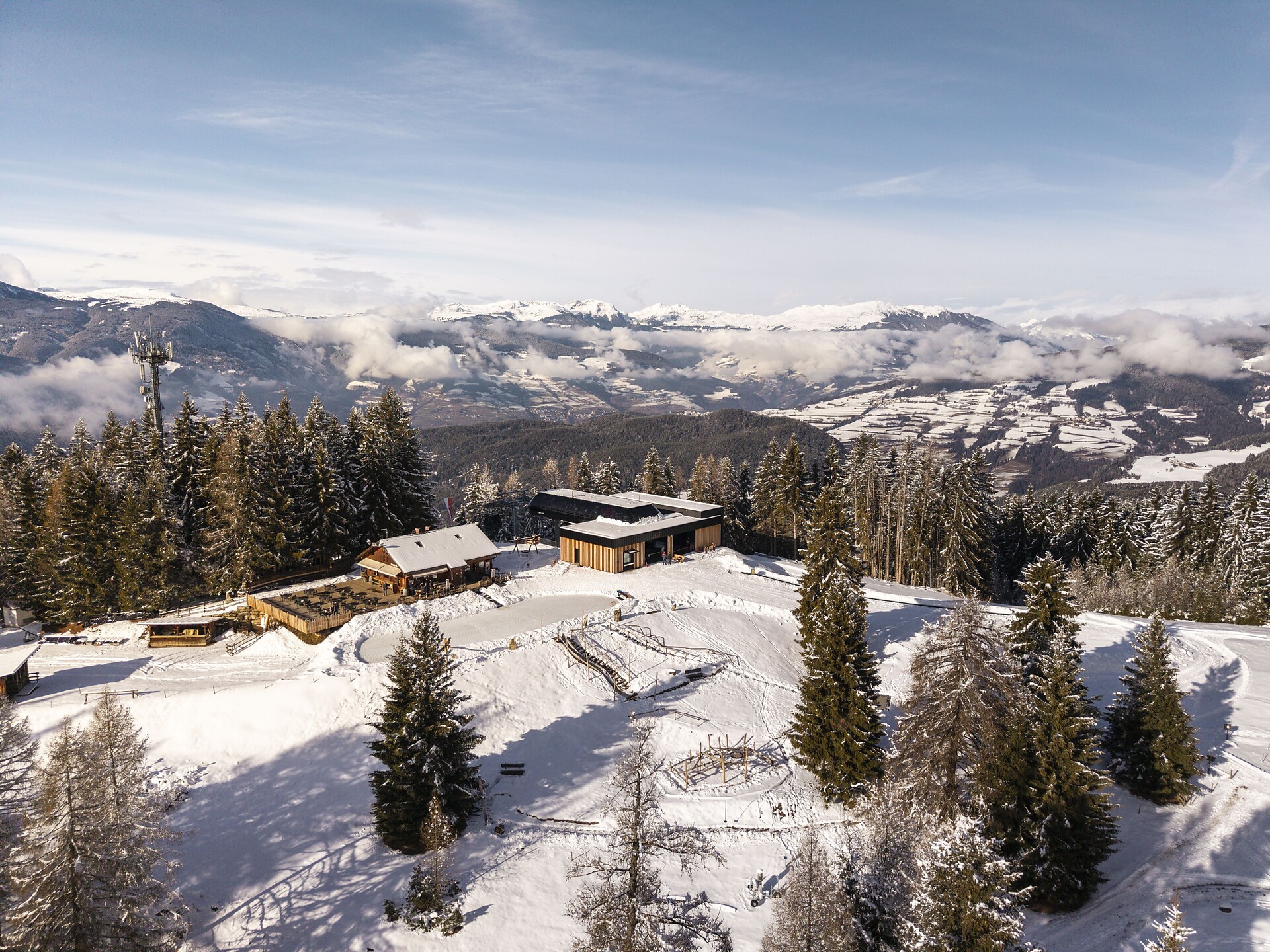 Schneeschuhwanderung von Kastelruth zur Marinzen Alm - Dolomitenregion Seiser Alm - #1 - suedtirol.info