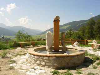 Sommerwanderung: Toblach - ZweiWasserBrunnen - Labyrinth - Toblach - #1 - suedtirol.info