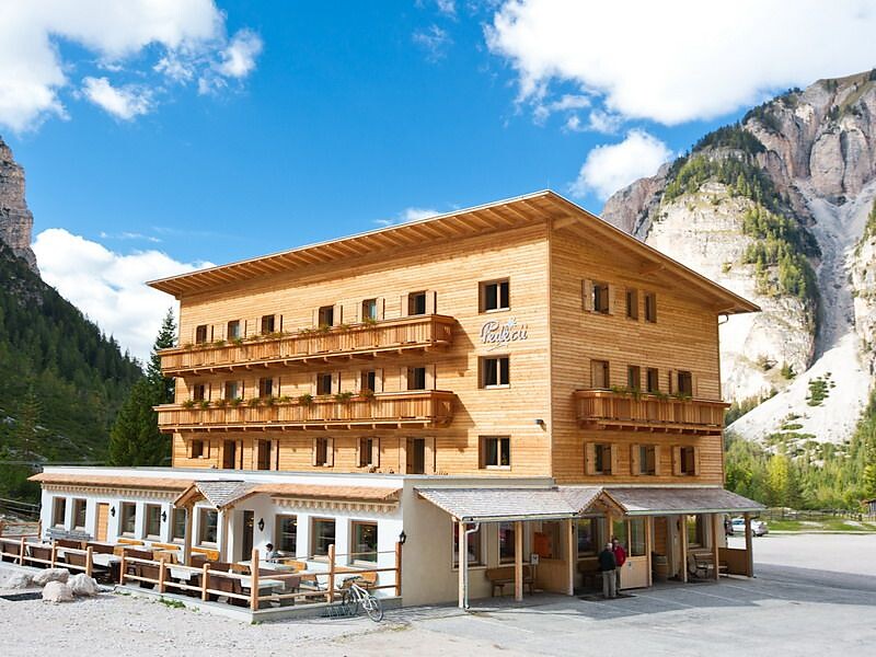 Pederü Hut