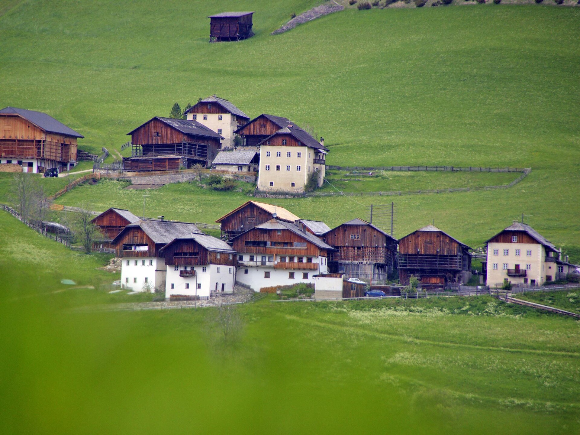 Passeggiata senza barriere: Pares - Seres Badia 1 suedtirol.info