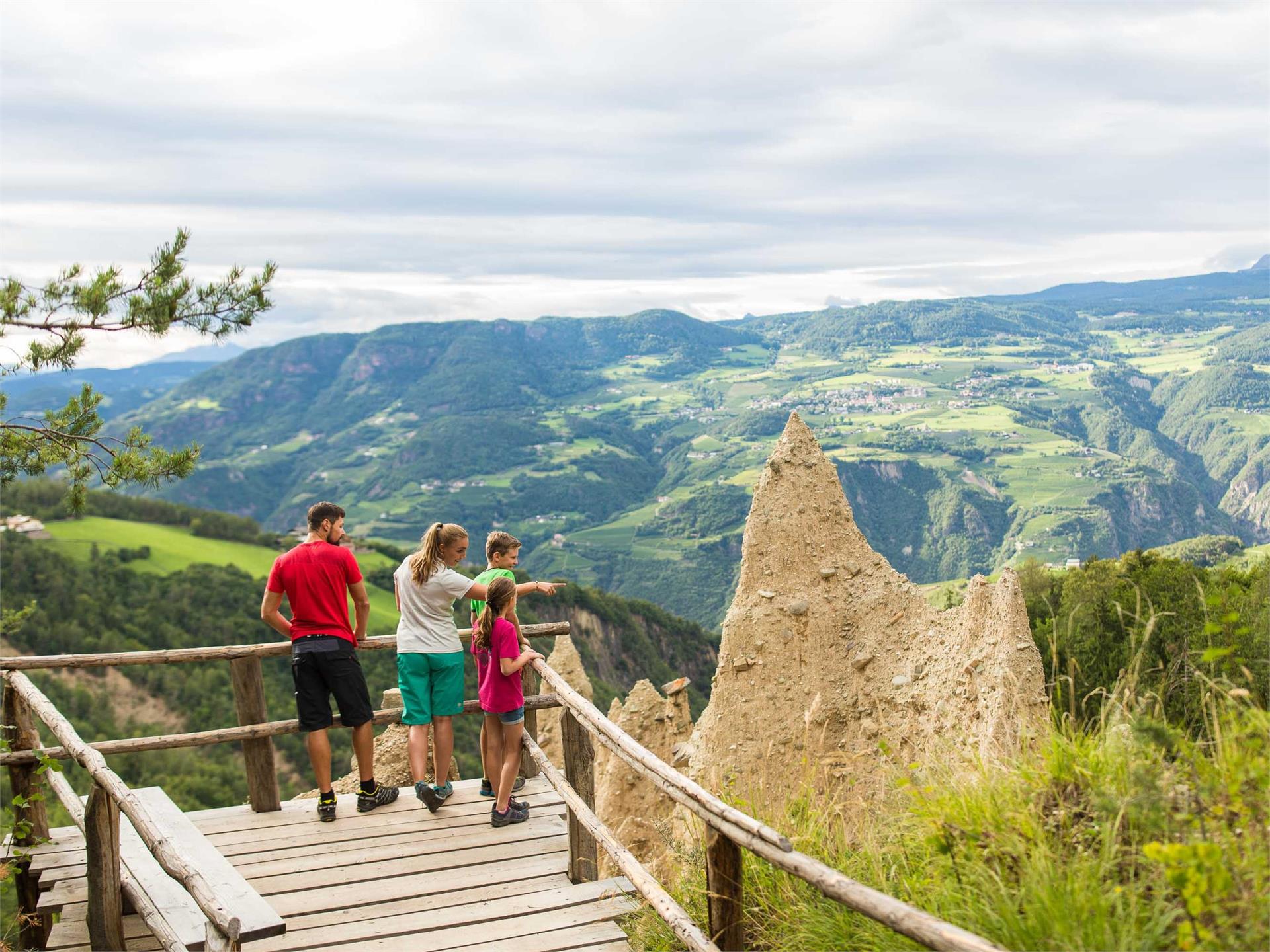 Sternendorf Rundwanderung Karneid 5 suedtirol.info