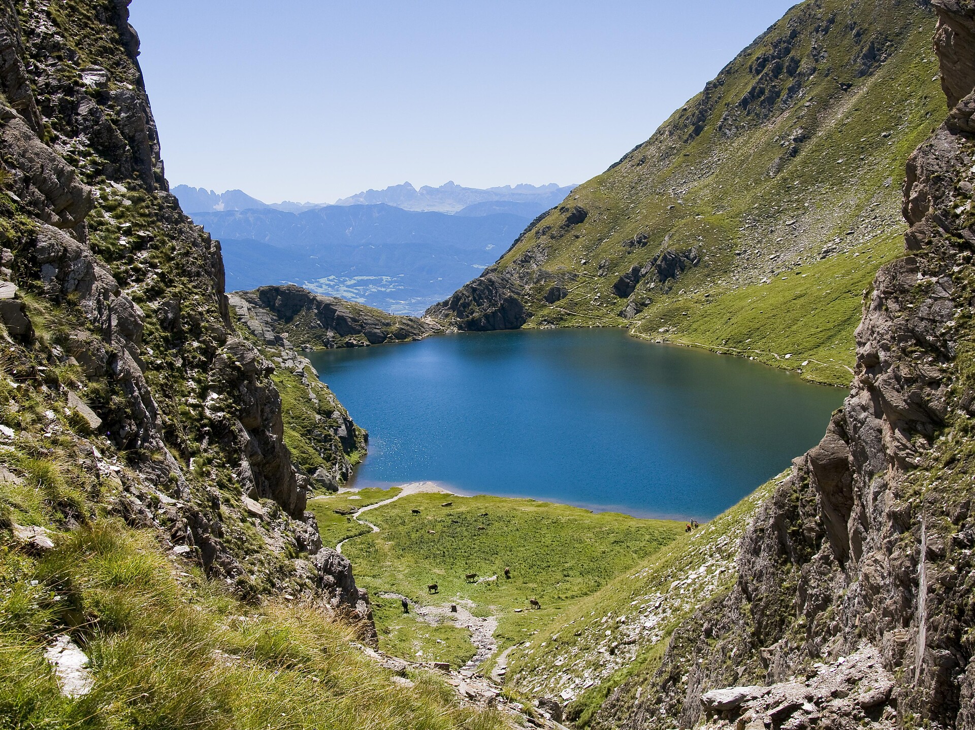 Seefeldspitz: A Summit Hike with Three Alpine Lakes - Brixen/Bressanone and environs - #1 - suedtirol.info