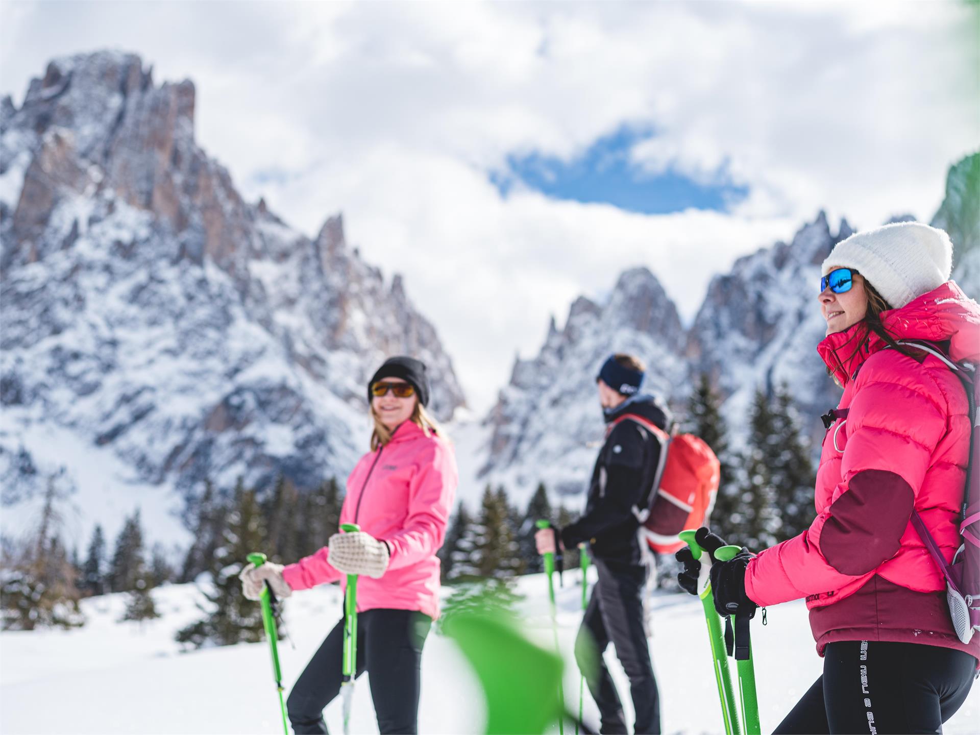 Escursione con le ciaspole ai piedi del Gruppo del Sassolungo Santa Cristina Val Gardena 4 suedtirol.info