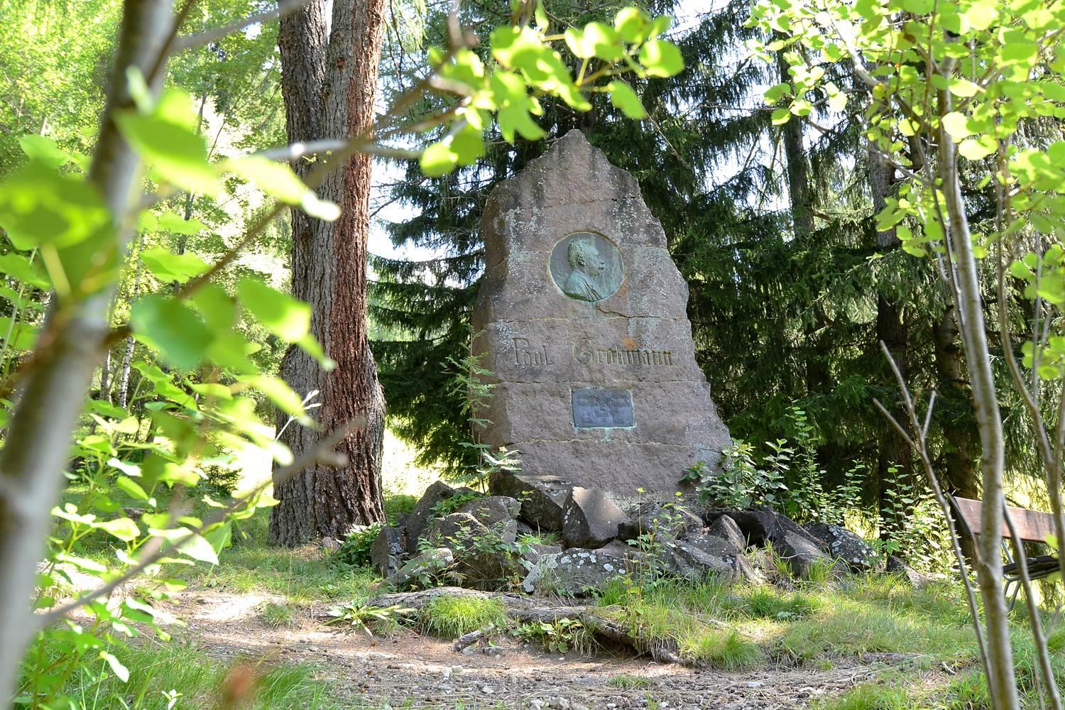 Passeggiata al monumento Grohmann Ortisei 1 suedtirol.info
