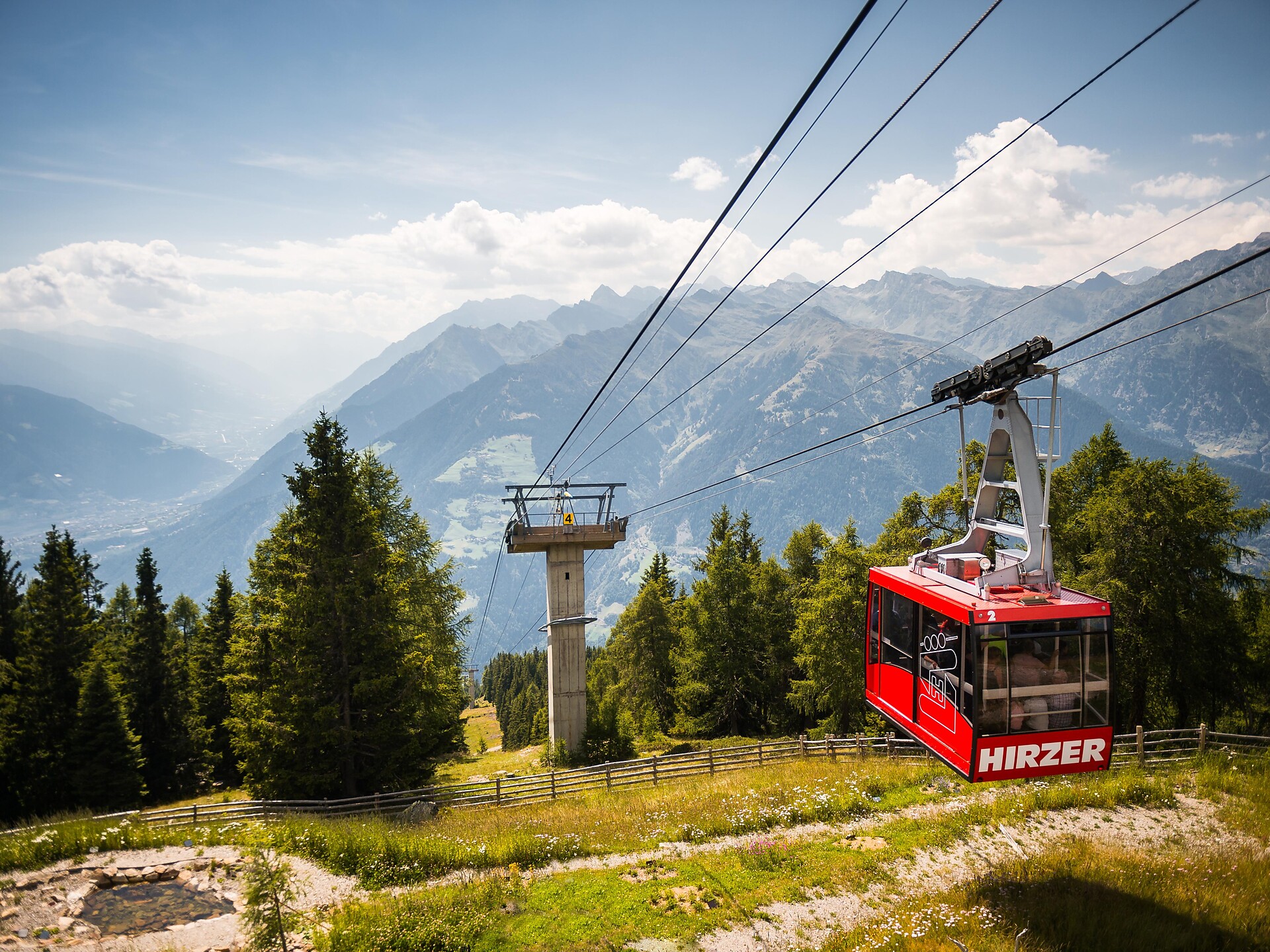 Cable car Hirzer