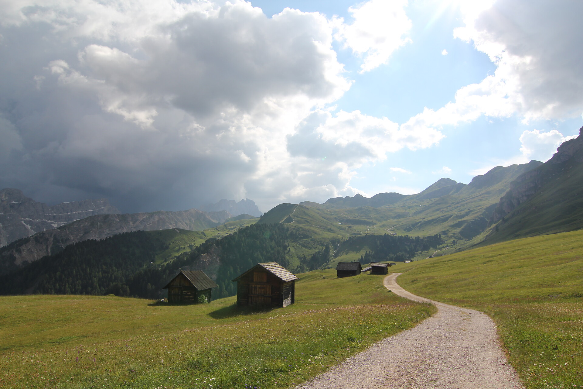 Sommerwanderung: Lungiarü - Val di Murins - Schlüterhütte - Peitlerkofel San Martin 4 suedtirol.info