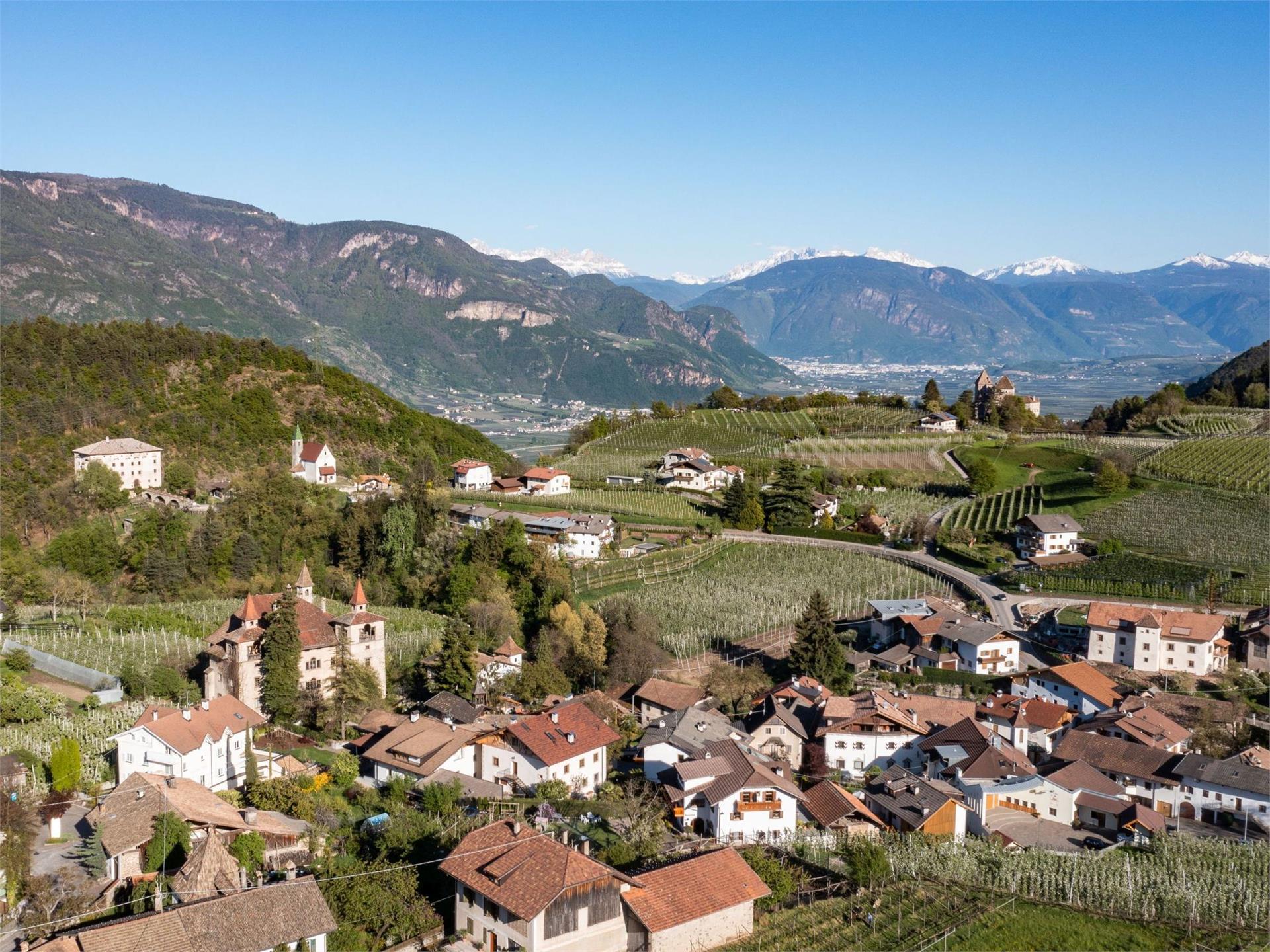 Il sentiero circolare dei castelli Tesimo 2 suedtirol.info