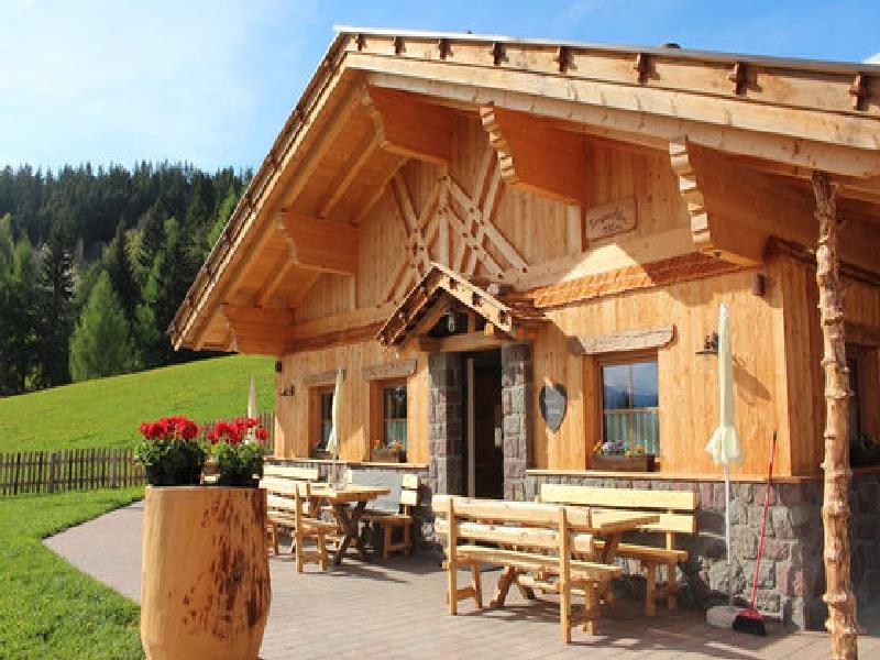 Funivia Salonetto - Malga Lingeralm Meltina 1 suedtirol.info