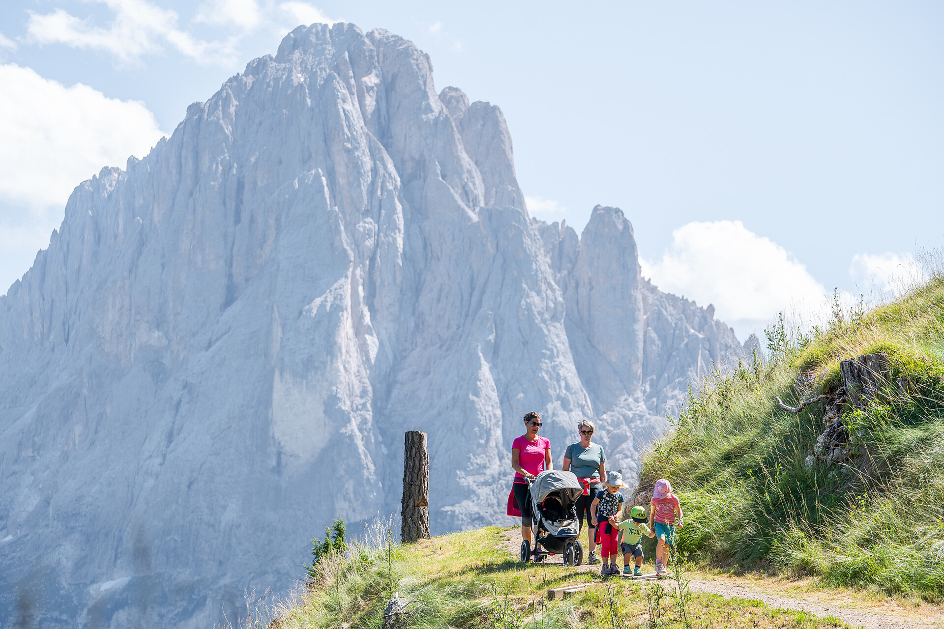 Seceda - Ridge Line da S. Cristina per Col Raiser (Stazione a valle) - Troi de Frëines - Regione dolomitica Val Gardena - #5 - suedtirol.info