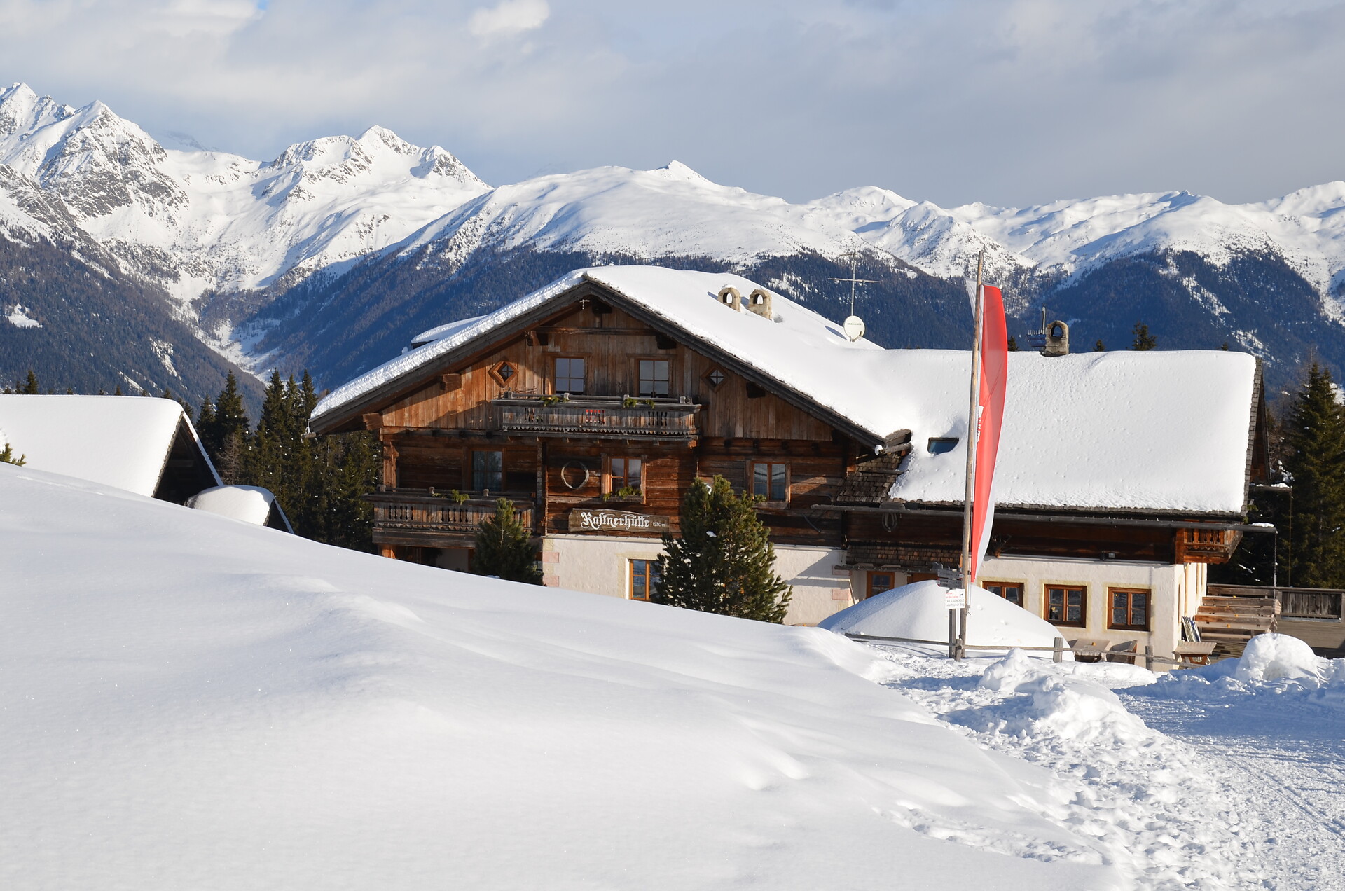 escursione con le racchette das neve sul Burgstall