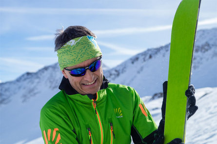 Ski moutaineering to Langgrubjoch Schnals/Senales 2 suedtirol.info