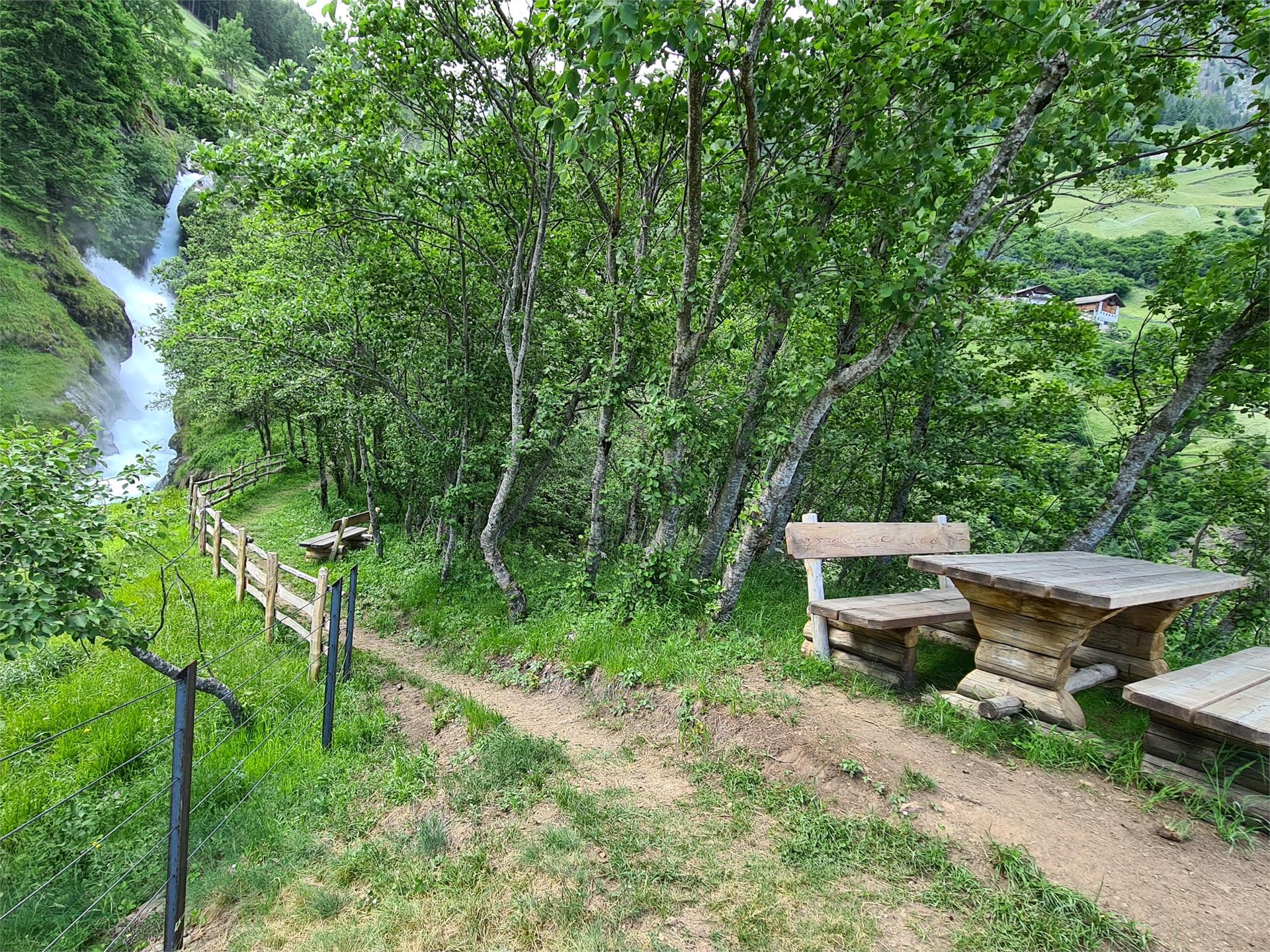 Sunrise tour on the Merano High Trail, Hohe Wiege - Nasereit refuge - Partschins Waterfall Partschins/Parcines 17 suedtirol.info