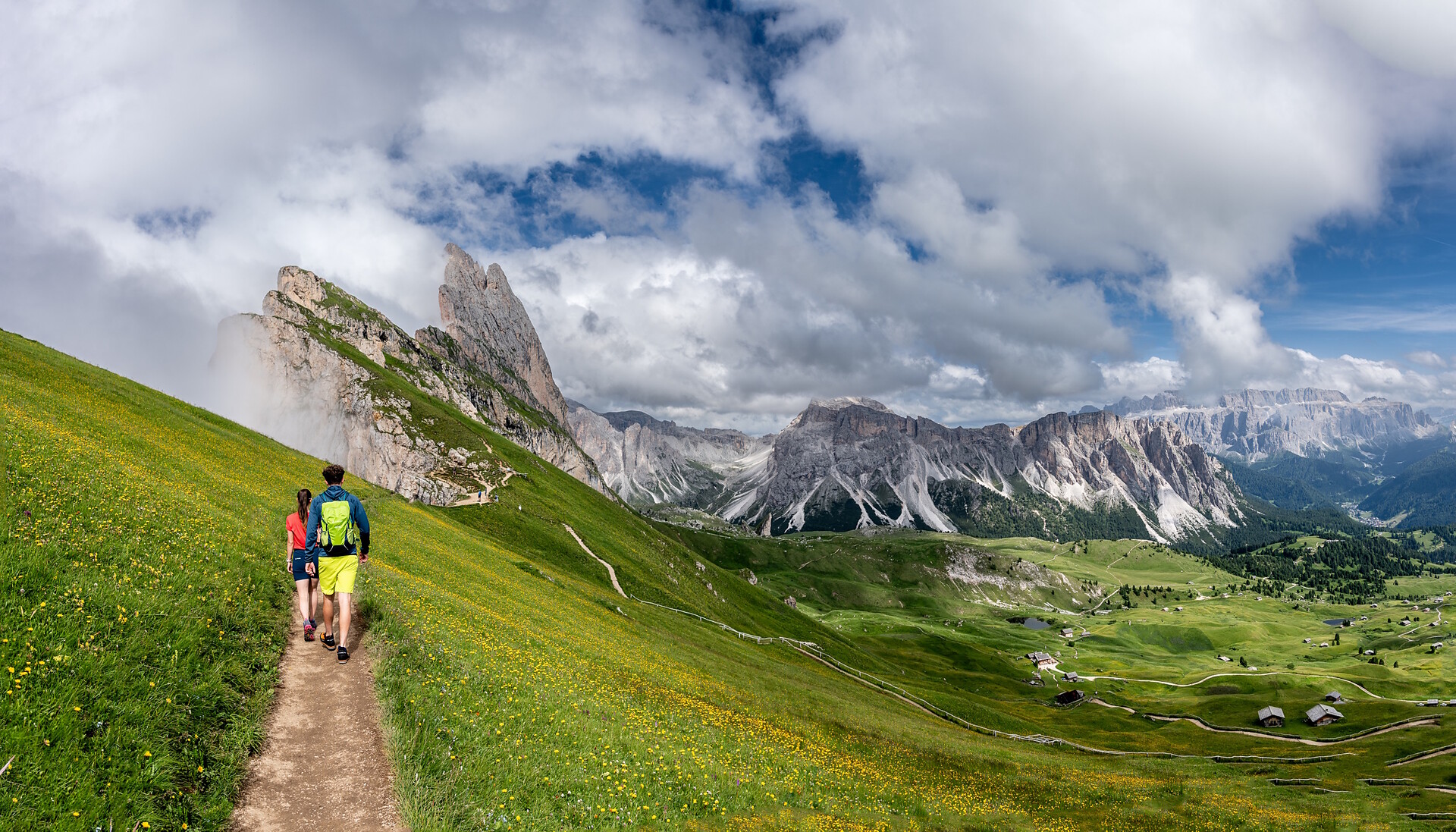 Seceda - Ridge Line da S. Cristina per Col Raiser (Stazione a monte) - Regione dolomitica Val Gardena - #1 - suedtirol.info