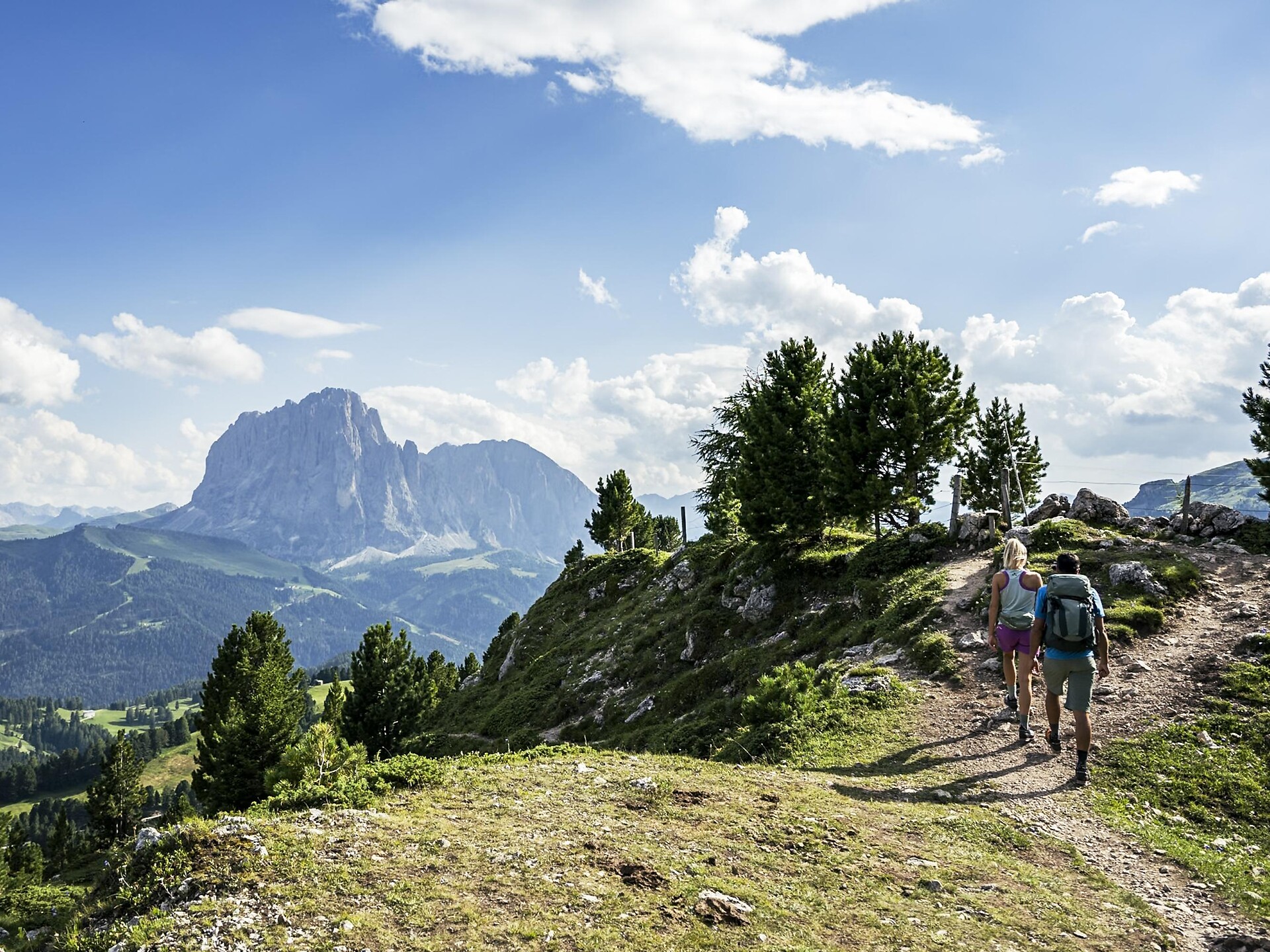 Seceda - Ridge Line da S. Cristina per Col Raiser (Stazione a monte) - Regione dolomitica Val Gardena - #7 - suedtirol.info