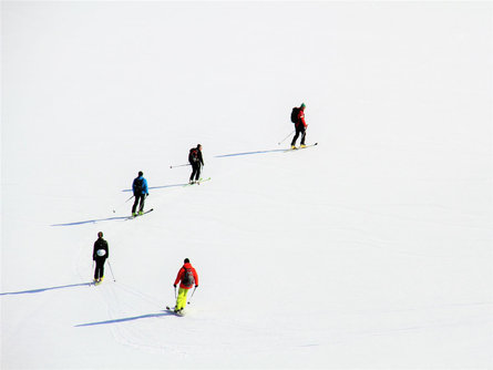 Ski moutaineering to Finail Peak Schnals/Senales 2 suedtirol.info