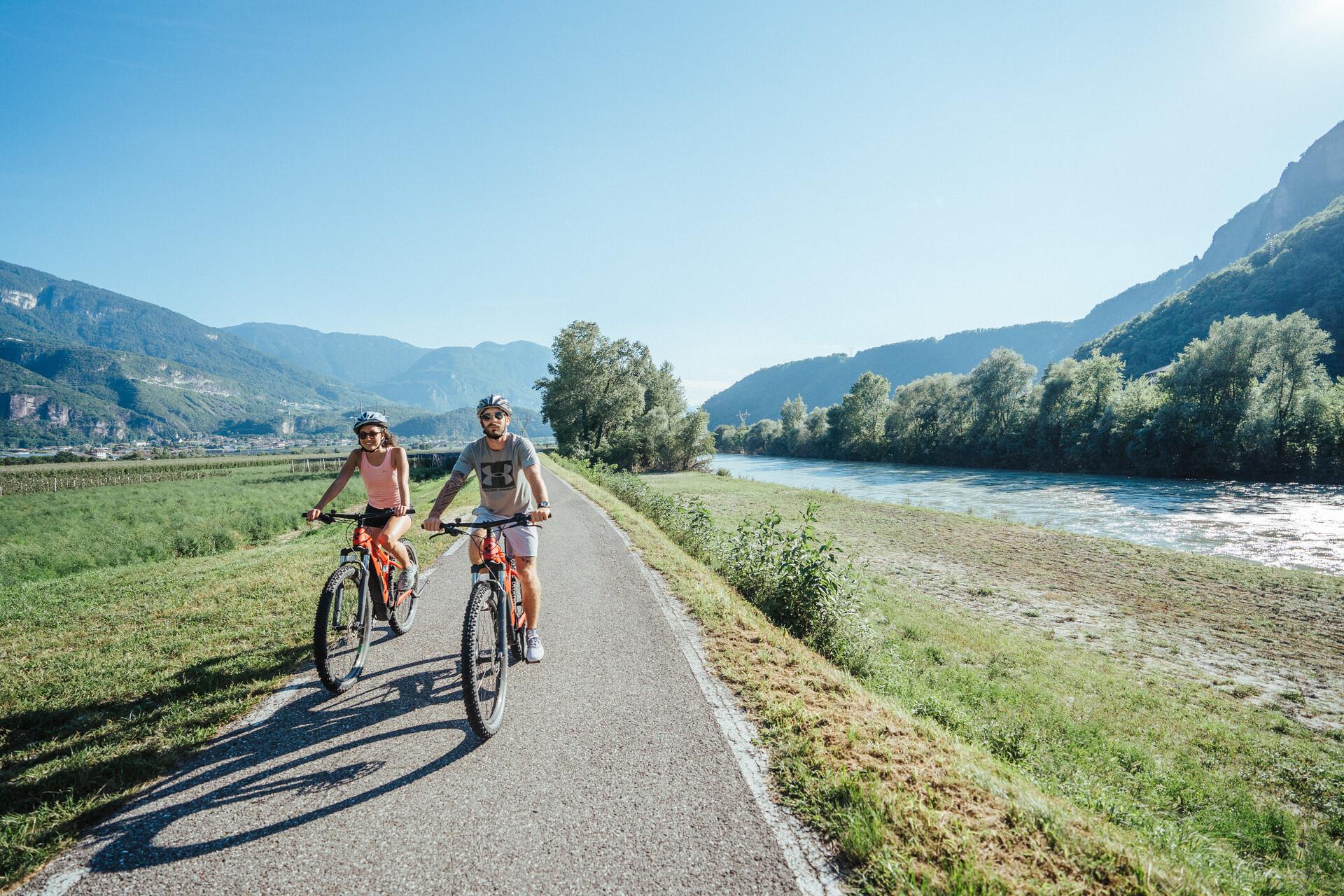 Tour zum Gardasee  2 suedtirol.info