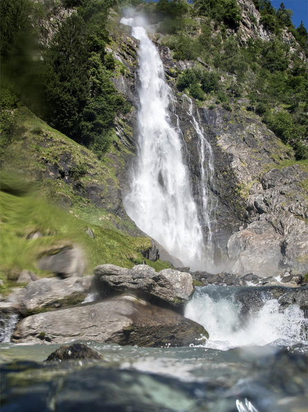Sentiero per "Terrainkur" n° 4 - Cascata di Parcinesblà – Alta Via di Parcines – Saxner - Parcines – Ta Parcines 1 suedtirol.info