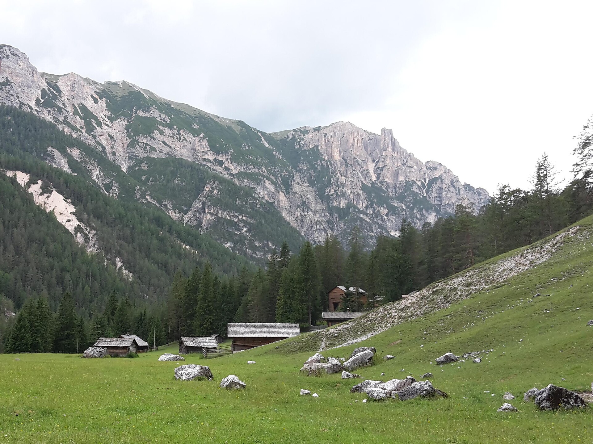 Tres la Val