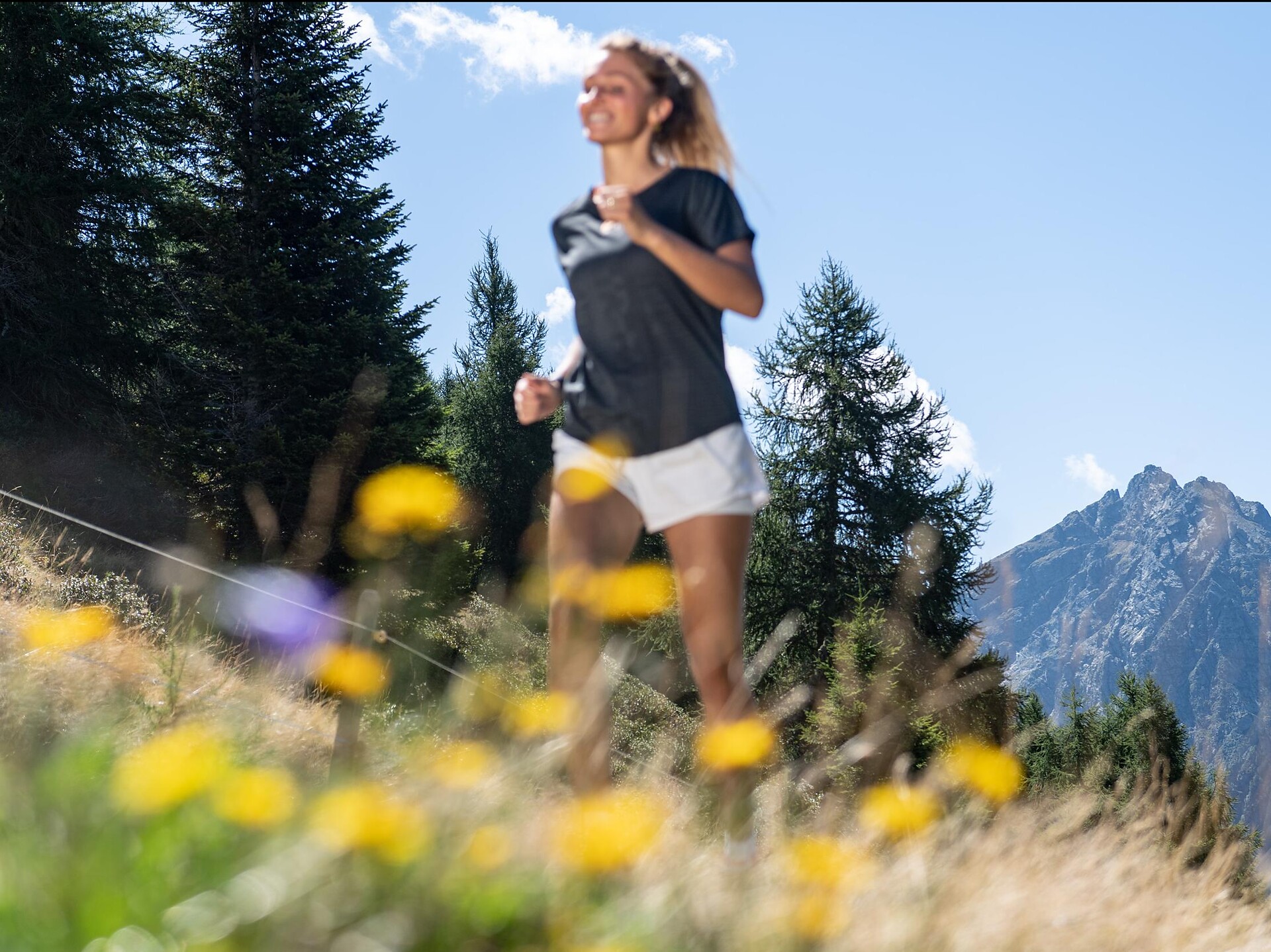 Über den Videgger Höhenweg zum Berggasthof Videgg
