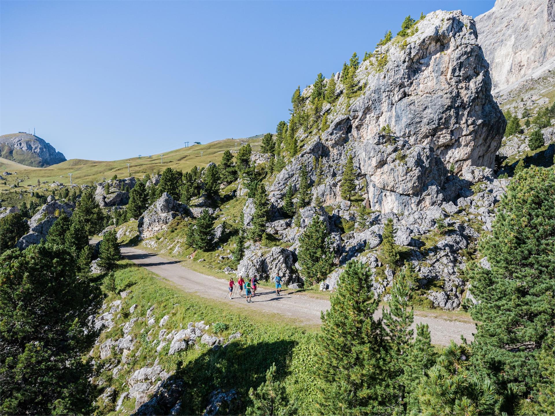 Umrundung der Langkofelgruppe – das Wahrzeichen Grödens St.Christina in Gröden 2 suedtirol.info