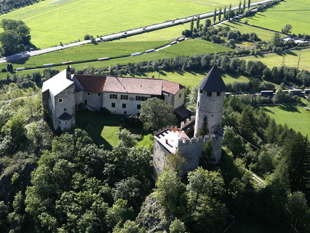 Attraverso Gschließegg a Castel Pietra Val di Vizze 1 suedtirol.info