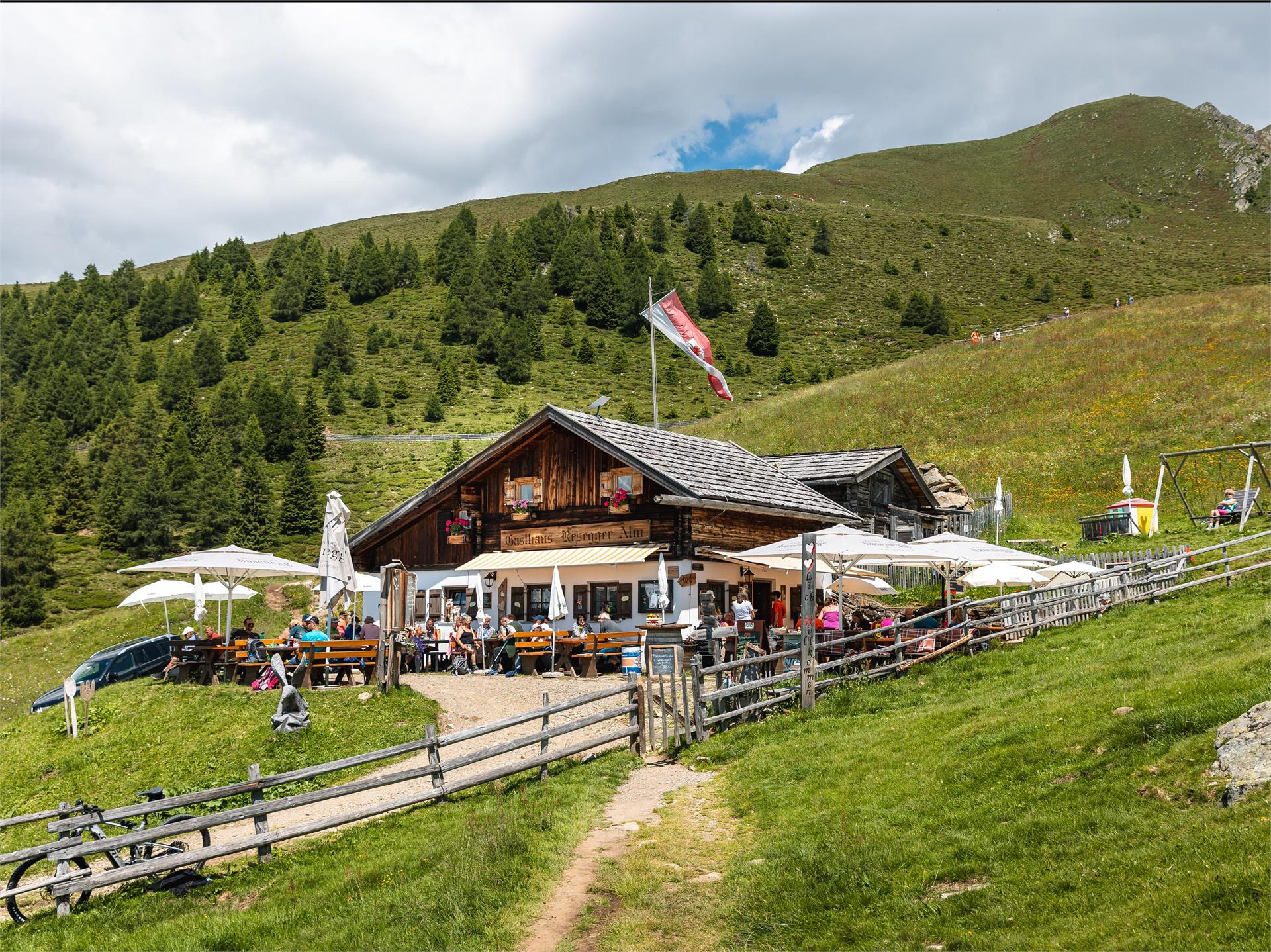 From Grube Inn to Reseggealm Alpine Hut Schenna/Scena 4 suedtirol.info