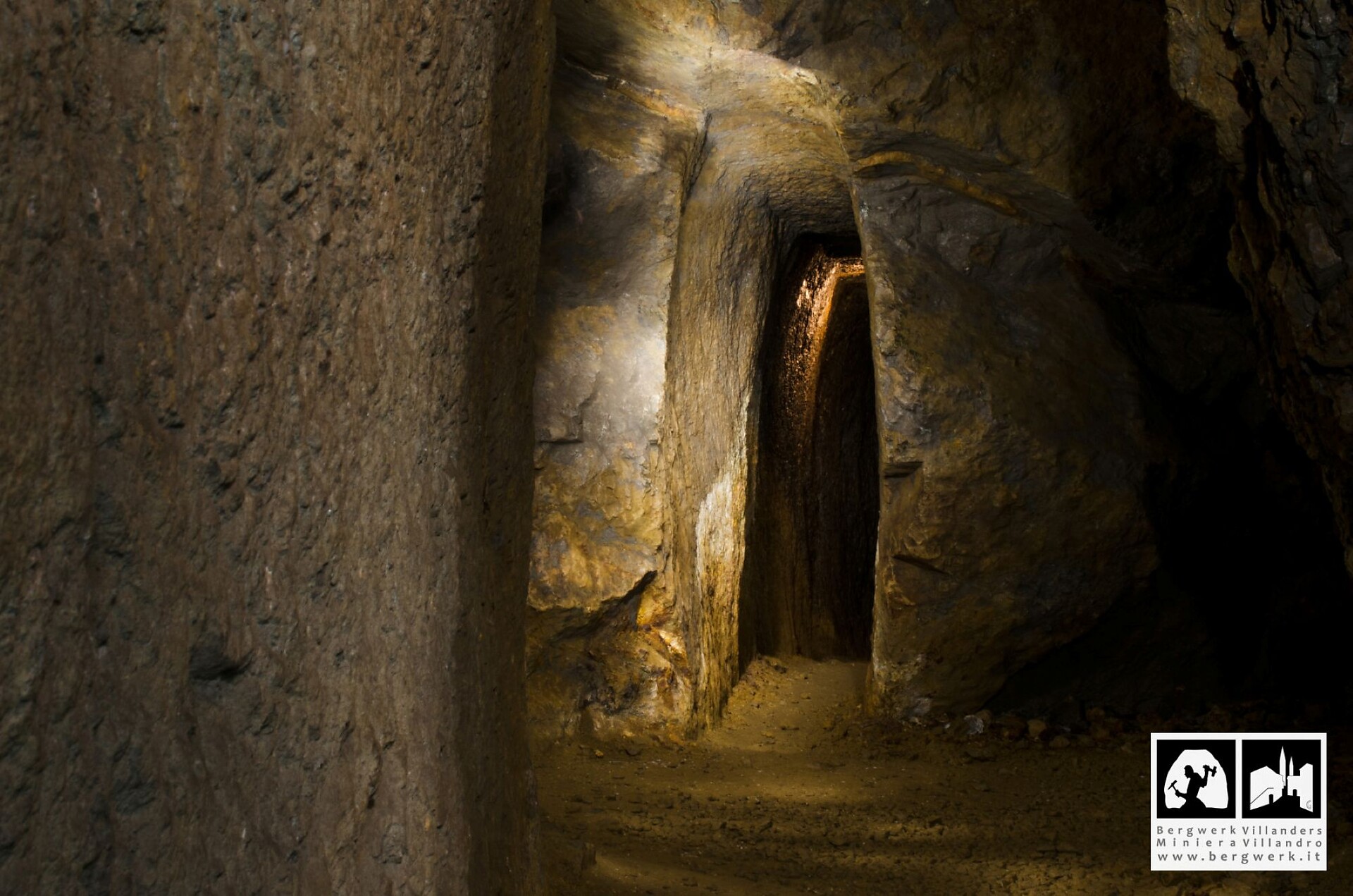 From Villanders to the chapel Saint Anna  - Brixen/Bressanone and environs - #2 - suedtirol.info