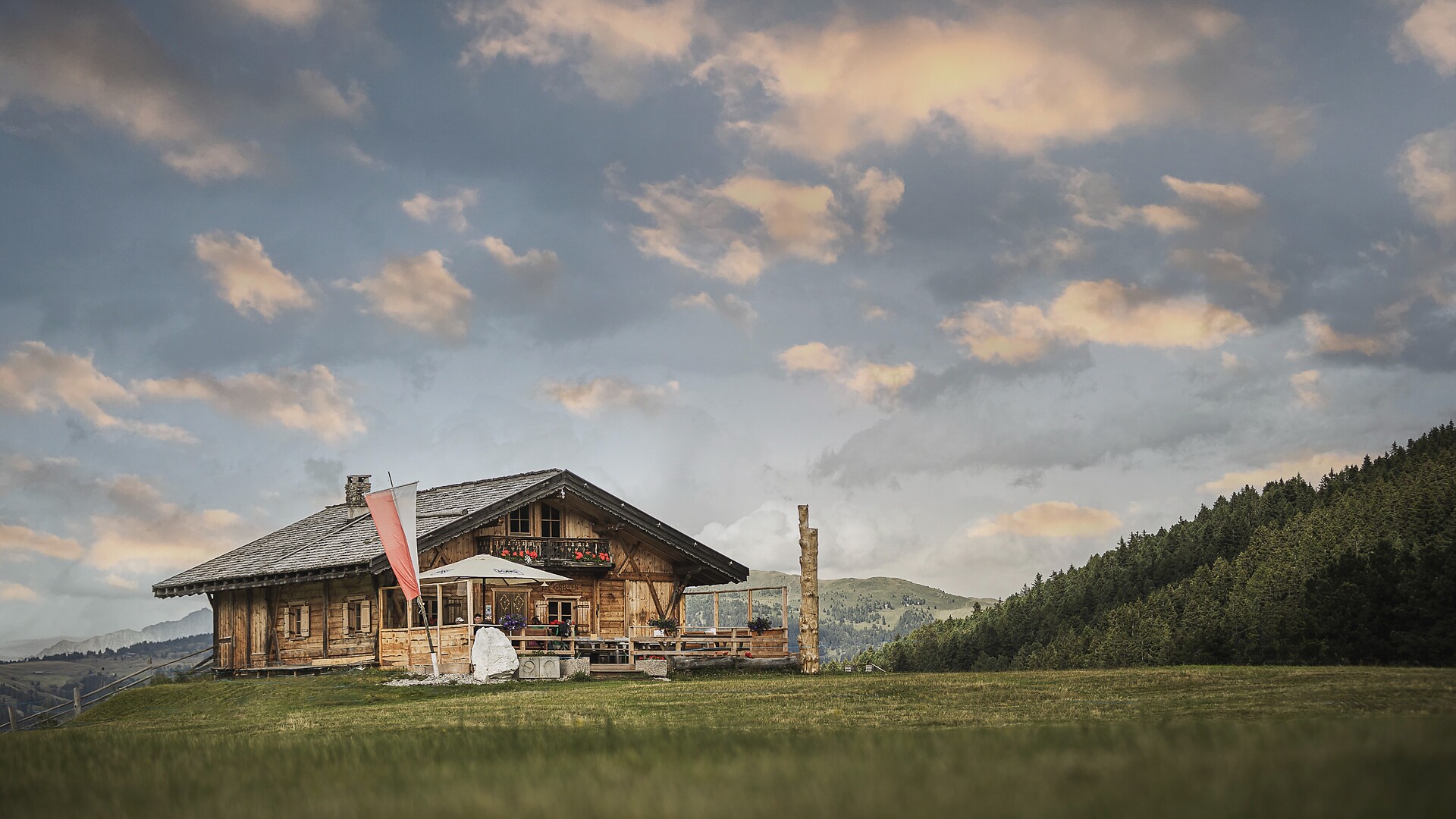 From St. Leonhard to Kreuztal along the Brixen High Alpine Trail - Brixen/Bressanone and environs - #1 - suedtirol.info