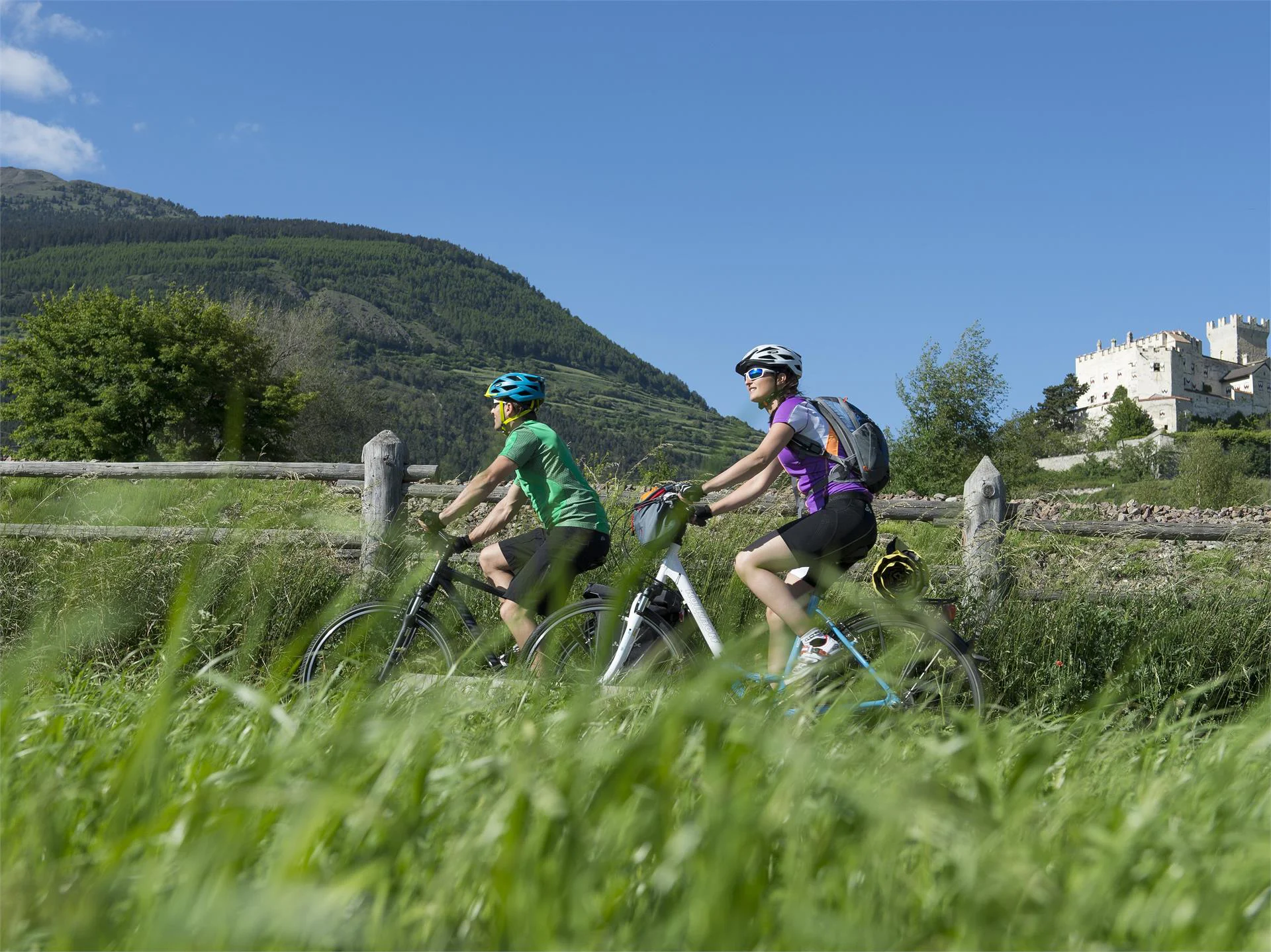 Along the Etschradroute Cycle Track from Marlengo to Malles Marling/Marlengo 2 suedtirol.info