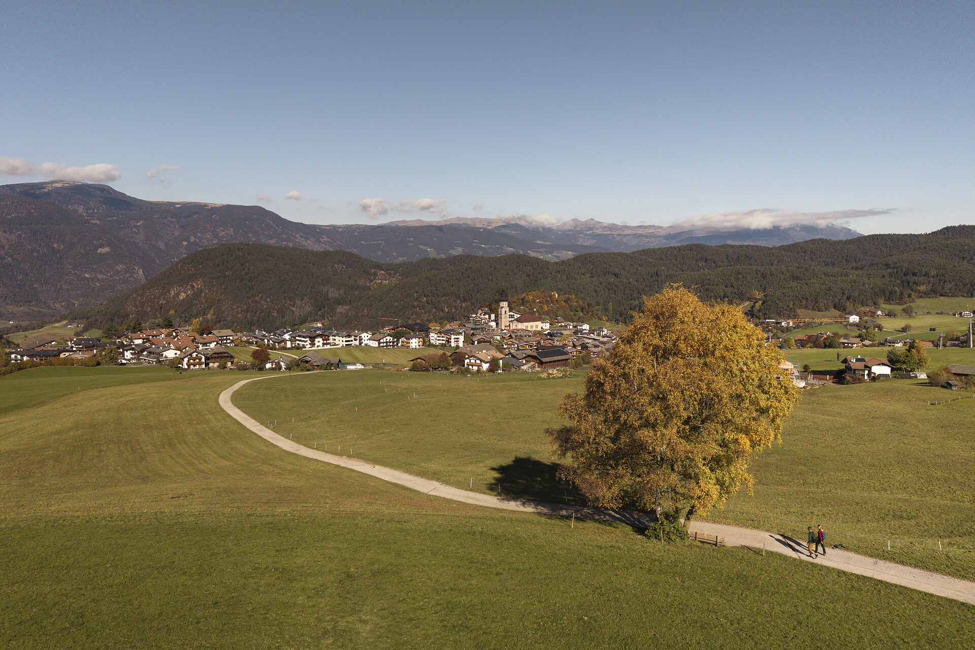Da Siusi al “Schererplatzl” e a Castelrotto - Regione dolomitica Alpe di Siusi - #5 - suedtirol.info