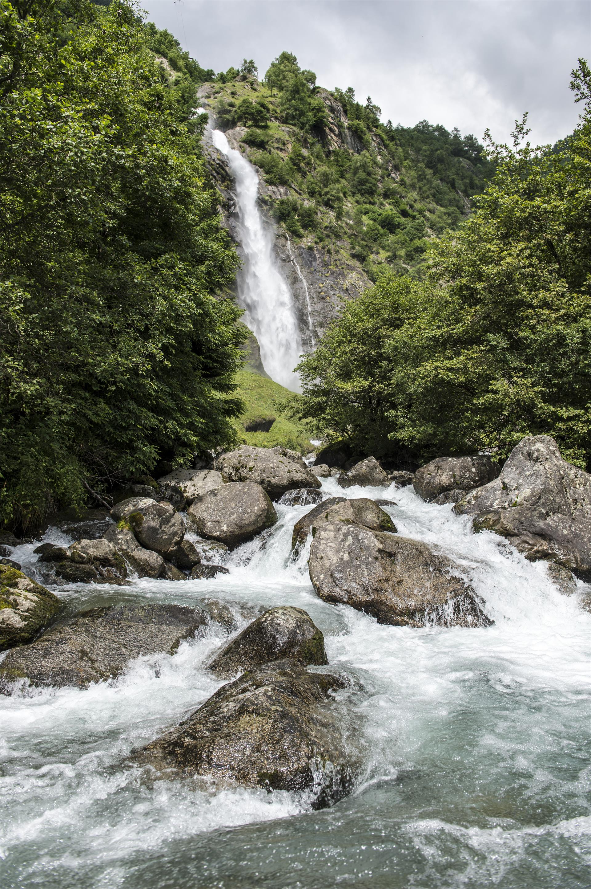 From Naturno to the waterfall of Parcines Partschins/Parcines 1 suedtirol.info