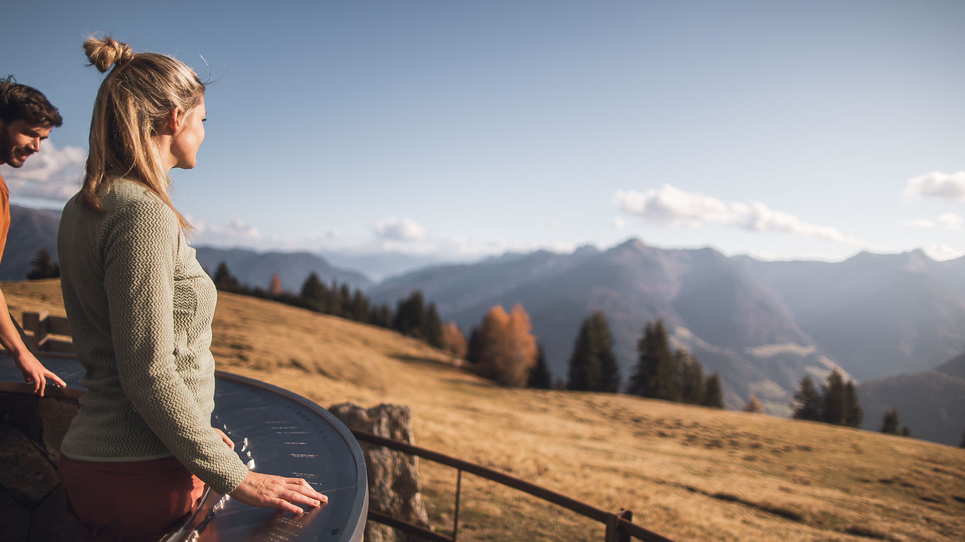 From the Rosskopf cable car mountain station to the viewing platform 360° Telferberg - Sterzing/Vipiteno and environs - #2 - suedtirol.info