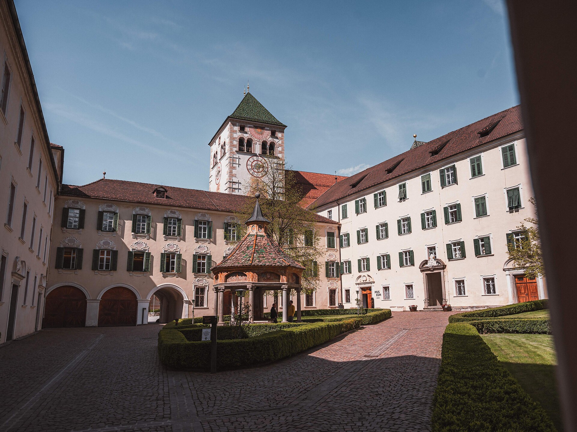 From Brixen to the Neustift Monastery - Brixen/Bressanone and environs - #2 - suedtirol.info
