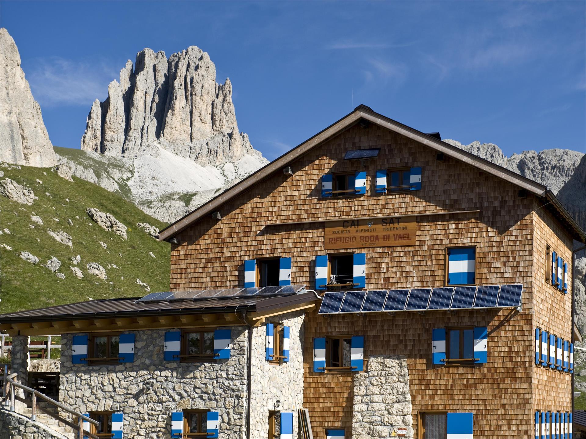 Trekking tra Catinaccio e Sciliar - 1. tappa Nova Levante 2 suedtirol.info