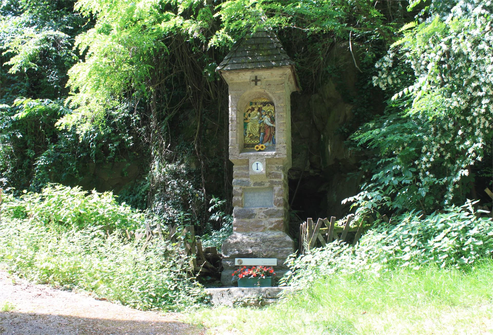 Hike from Laives/Leifers to the Maria Weißenstein pilgrimage site Laives/Leifers 1 suedtirol.info