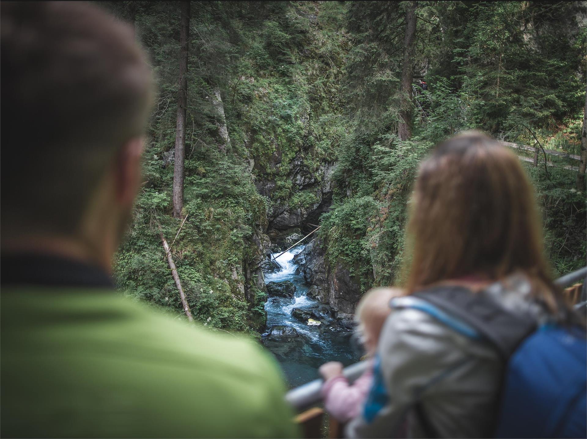 Wanderung in der Gilfenklamm Ratschings 2 suedtirol.info