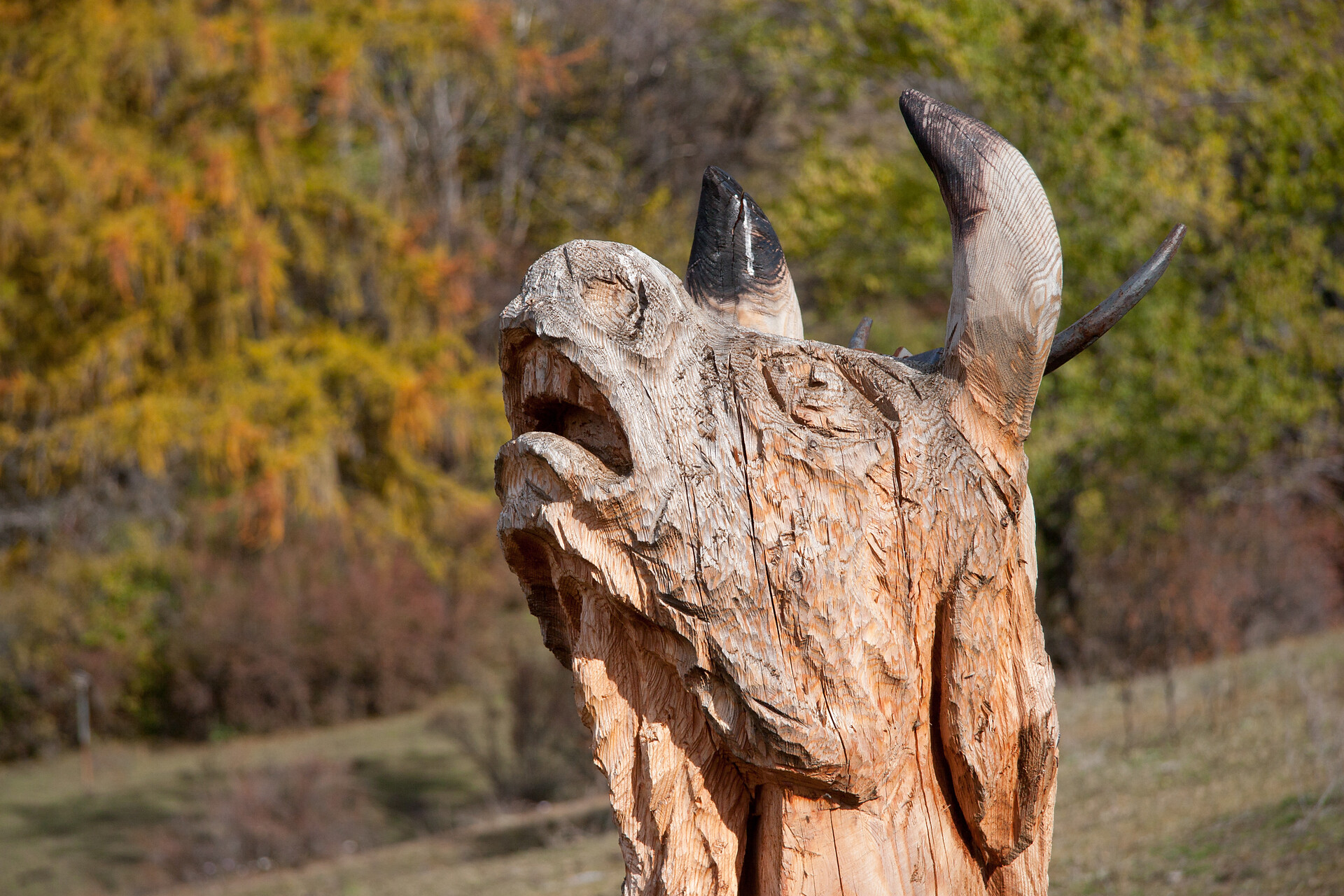 Sculpture of the legend Tartscher Bühel