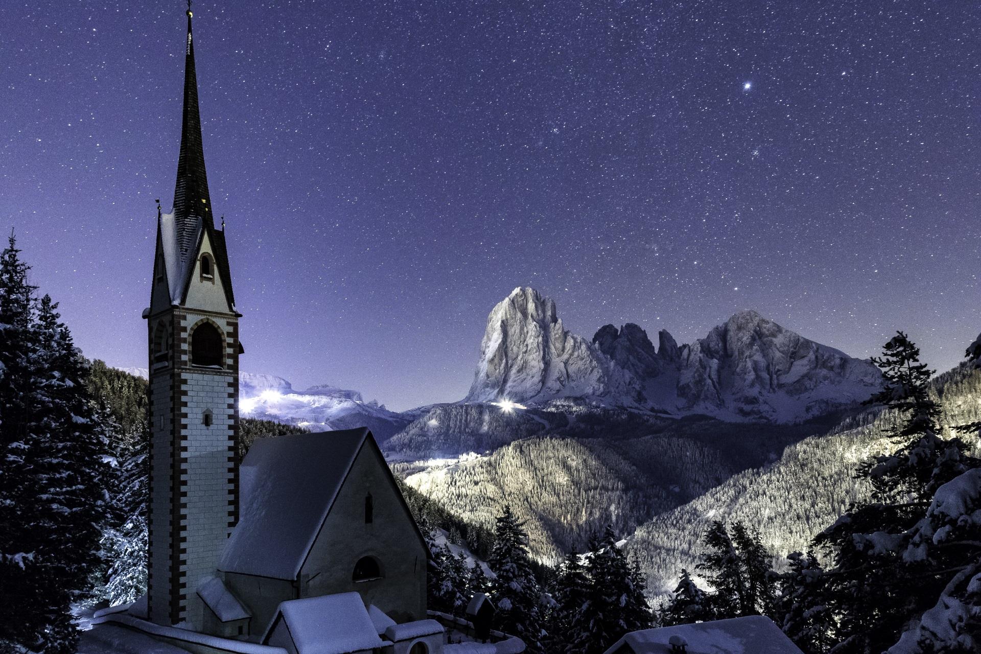 Winter hike to the St. Jacobs church Urtijëi/Ortisei 2 suedtirol.info