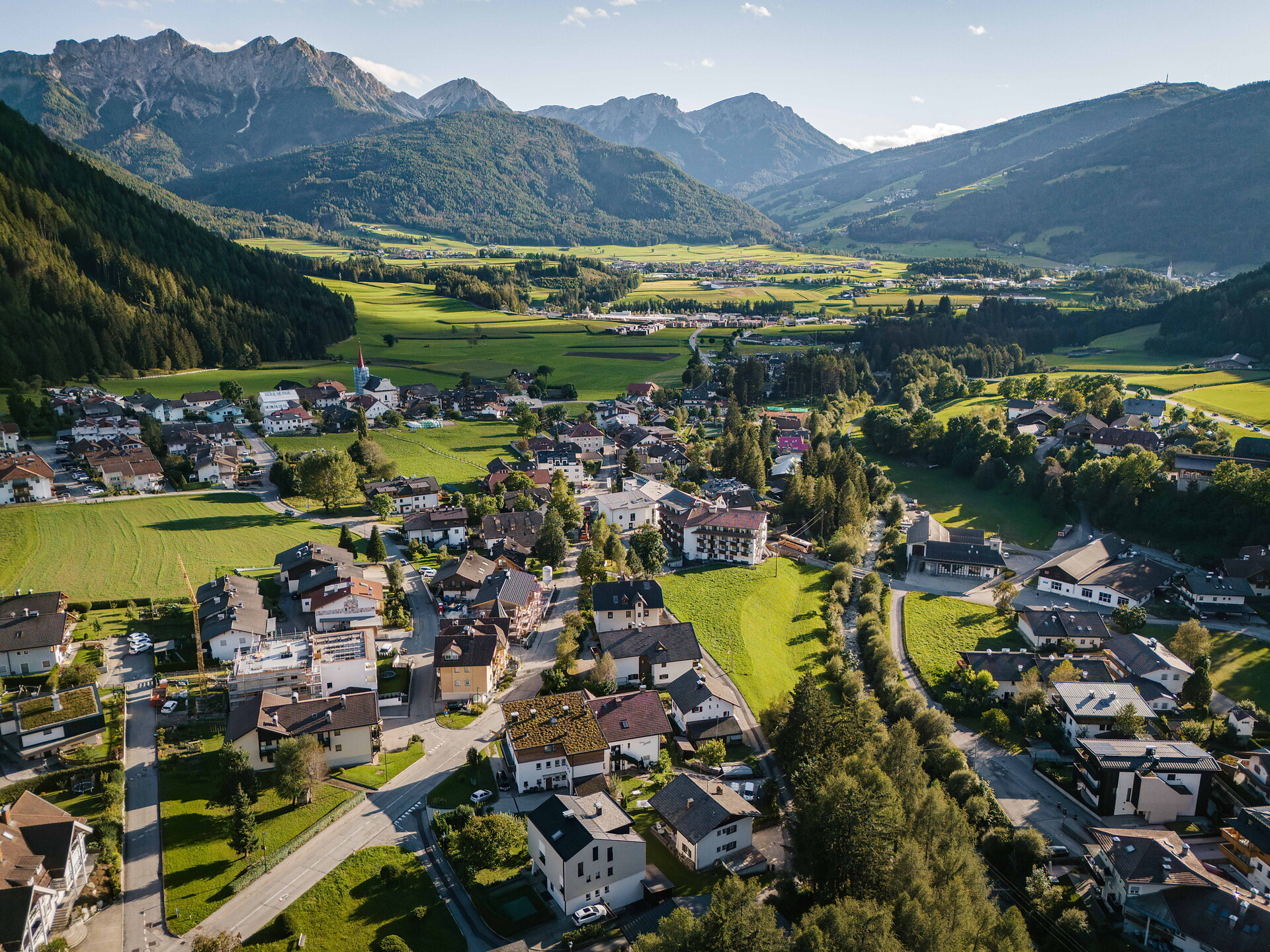 Rundwanderung von Niederrasen über Rauterhöfe nach Redensberg - Dolomitenregion Kronplatz - #2 - suedtirol.info