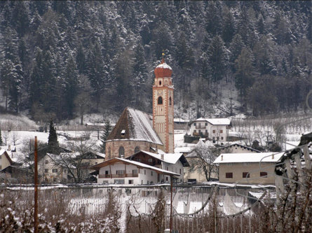 Winterrundwanderung von Tisens zur Kirche St. Christoph Tisens 1 suedtirol.info