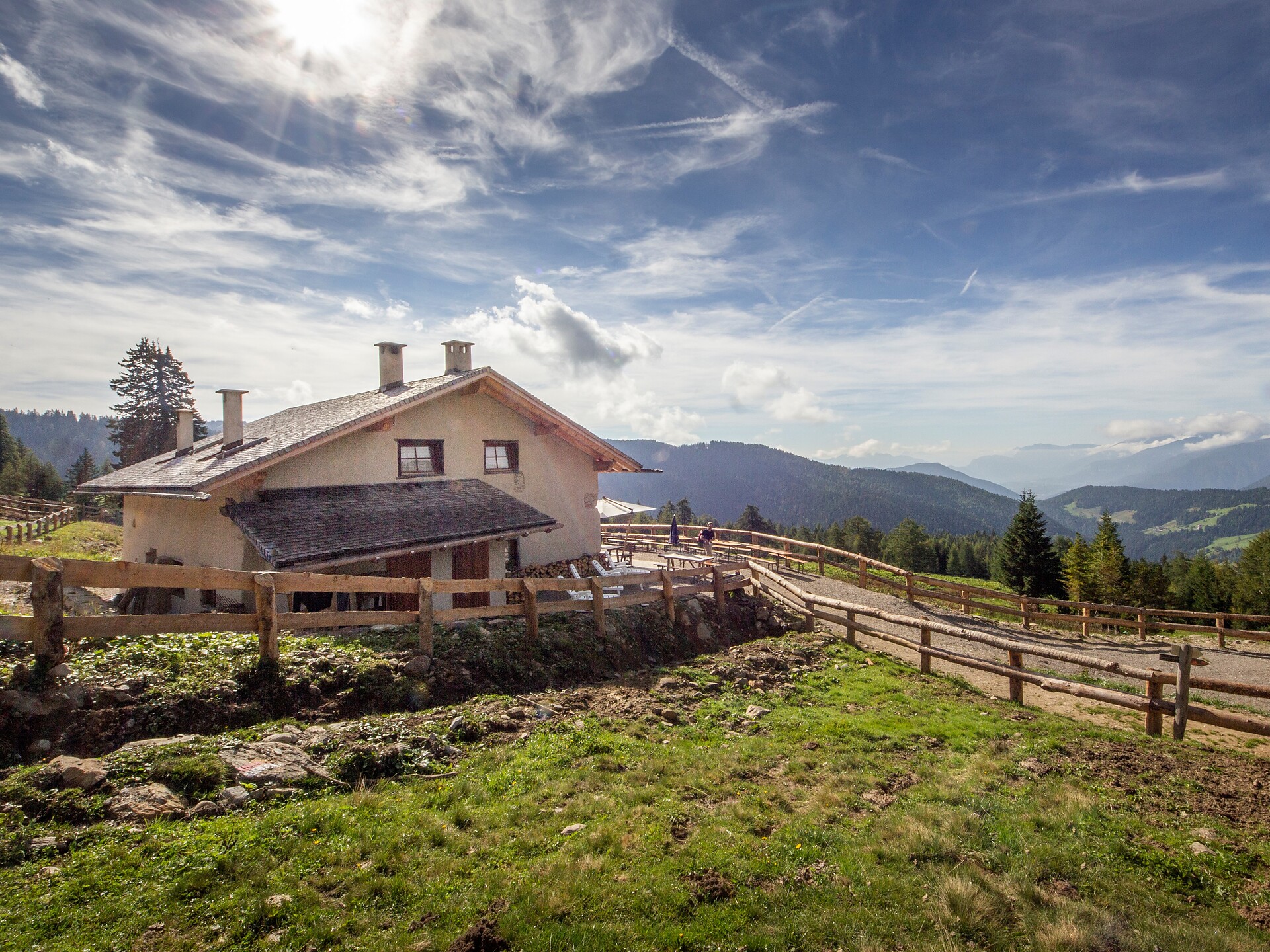 Wanderung zur Revò Alm Proveis 1 suedtirol.info