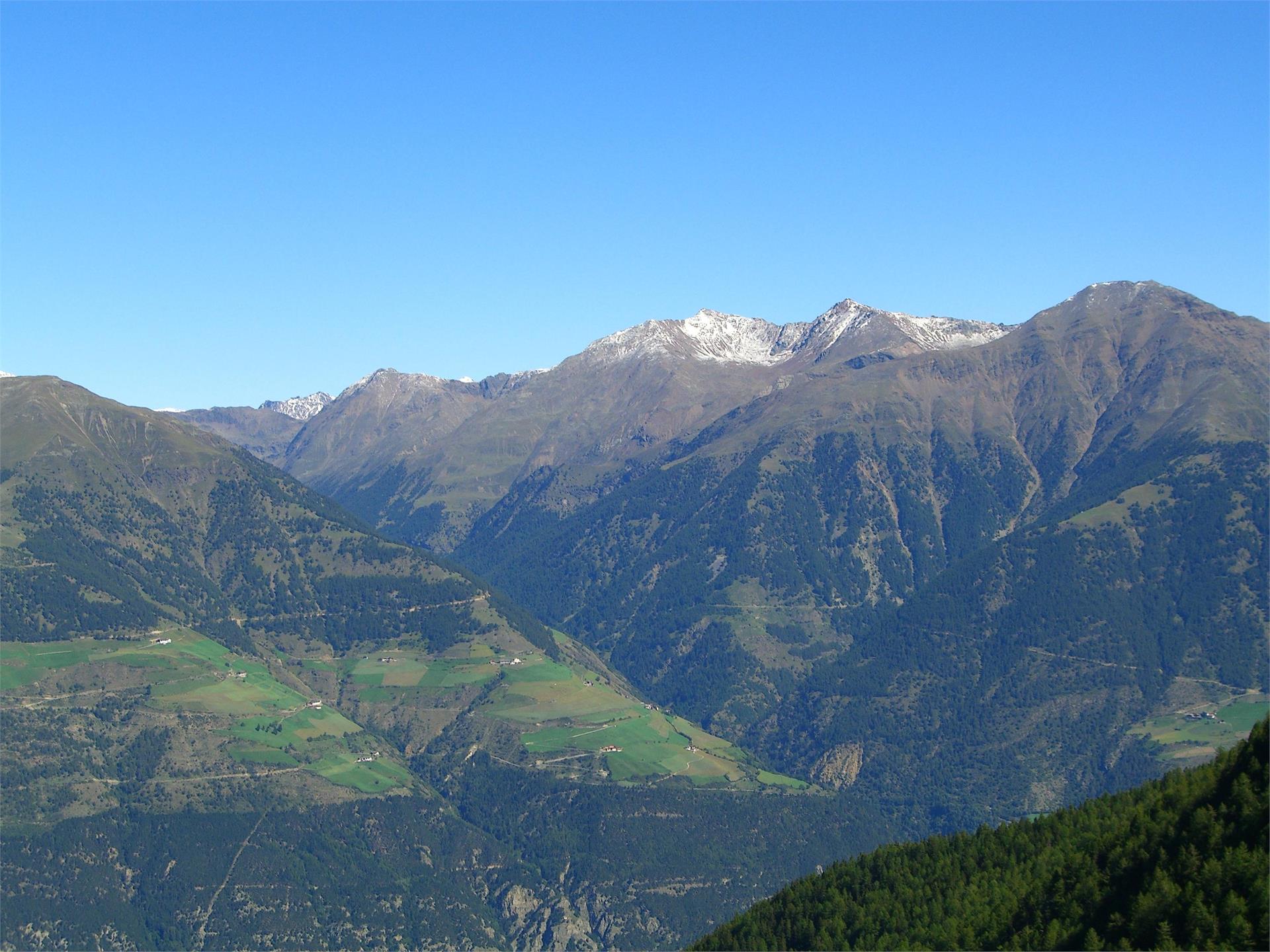 Escursione lungo il sentiero di Ötzi Senales 1 suedtirol.info