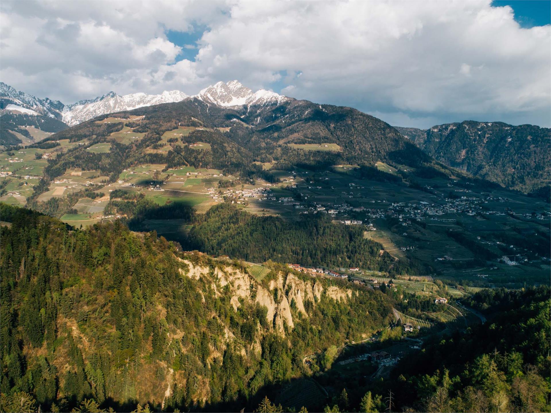 Wanderung von Dorf Tirol nach Kuens Tirol 1 suedtirol.info