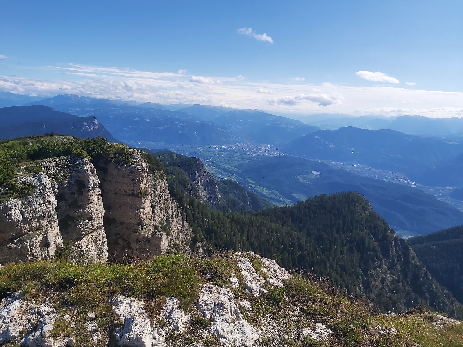 Hiking tour Monte Roen