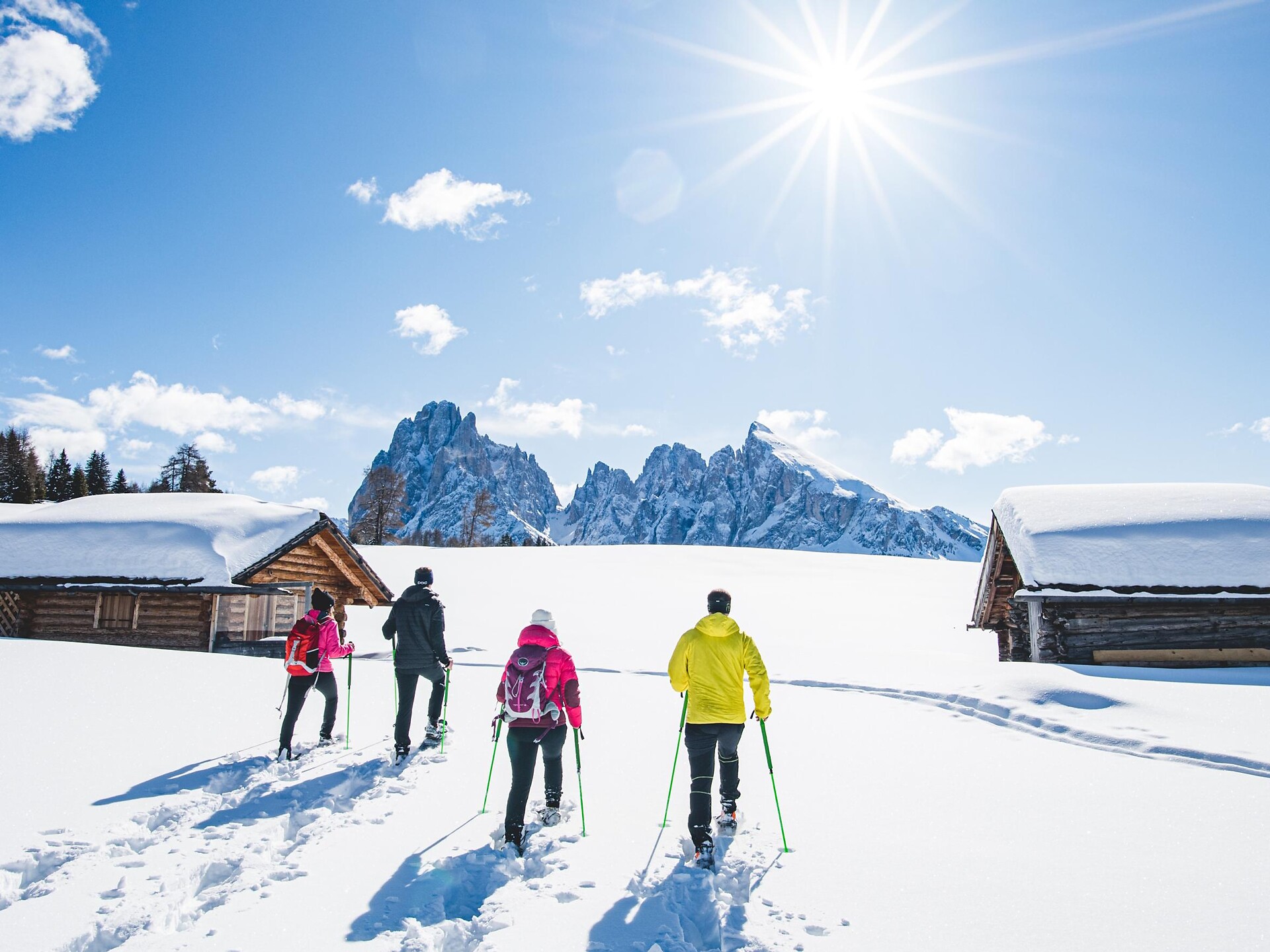 Winterwanderung am Fuße der Langkofelgruppe  - Dolomitenregion Gröden - #10 - suedtirol.info