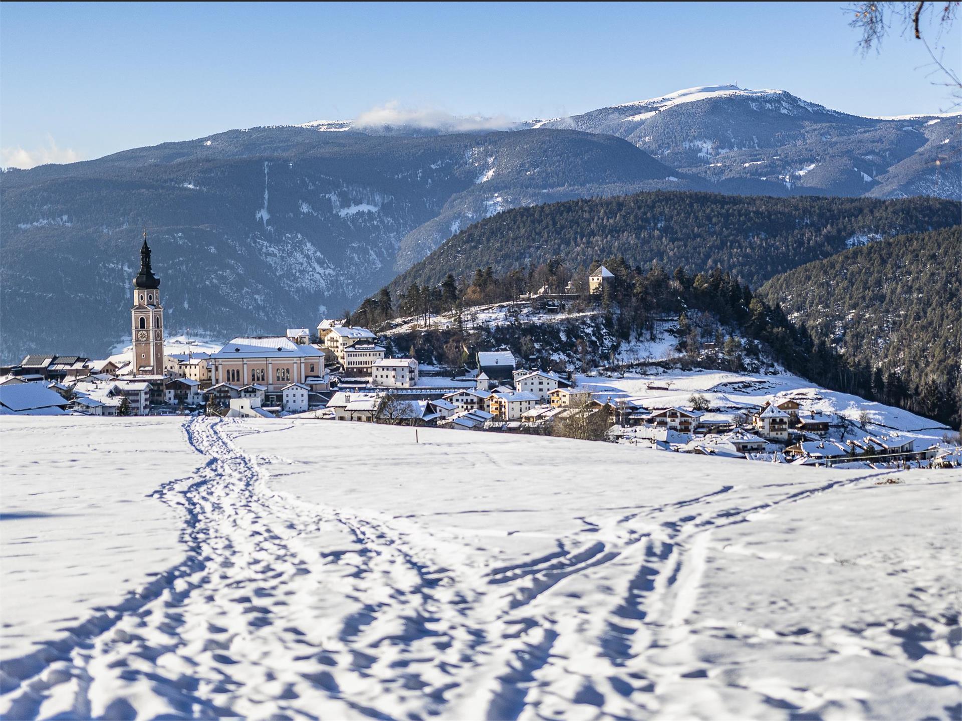 Winter hike from Kastelruth to St. Michael Kastelruth/Castelrotto 2 suedtirol.info