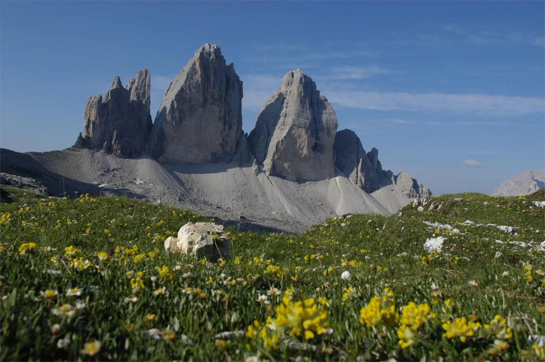 Hike: Val Campo di Dentro/Innerfeldtal Valley - Three Peaks