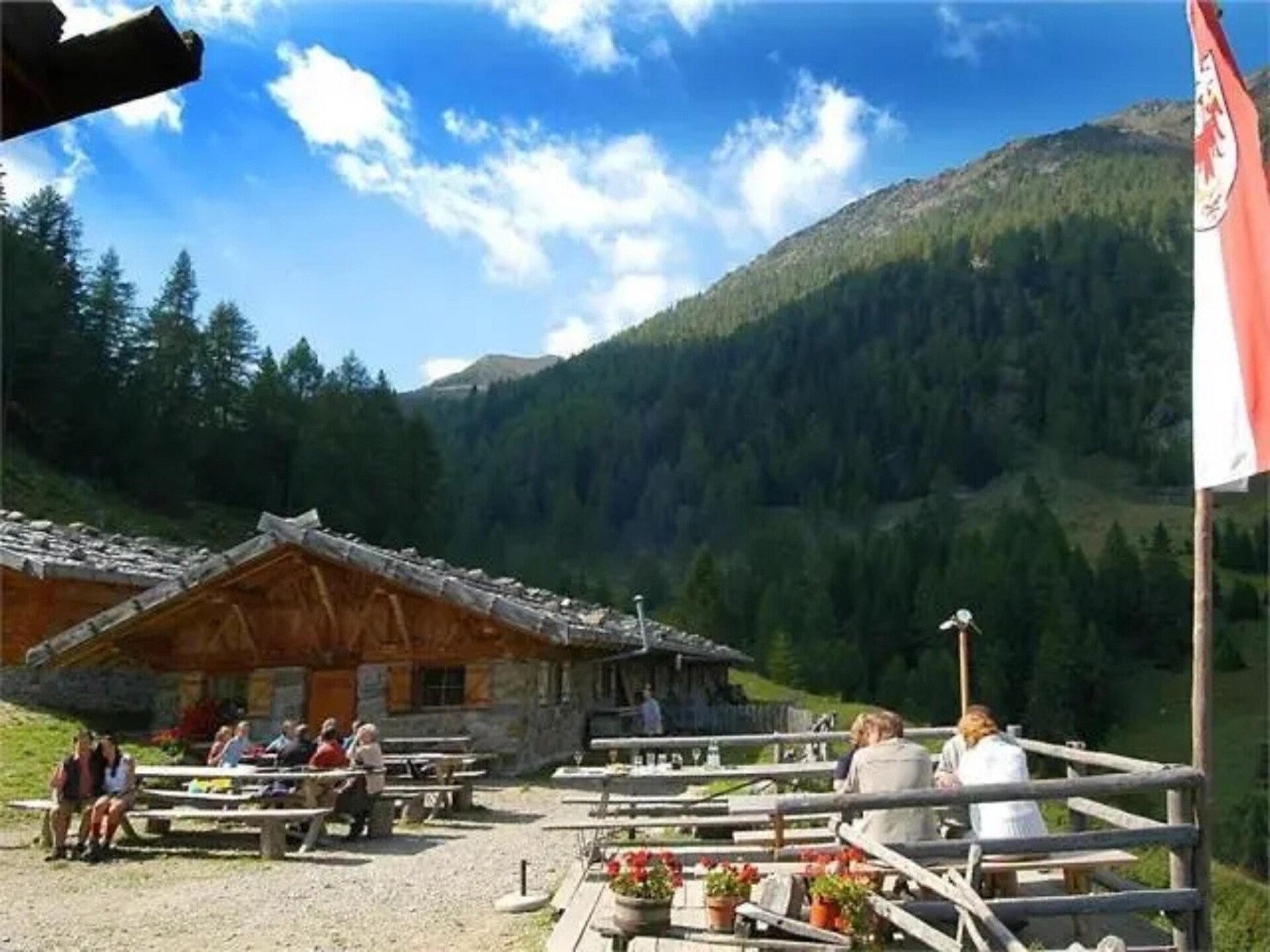 Hike to the "Mariolberg Alm" Proveis/Proves 1 suedtirol.info